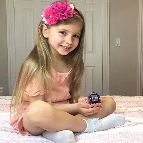 TAMAGOTCHI PIES PIESEK GIGA PETS ZWIERZE Wiek dziecka 5 lat +