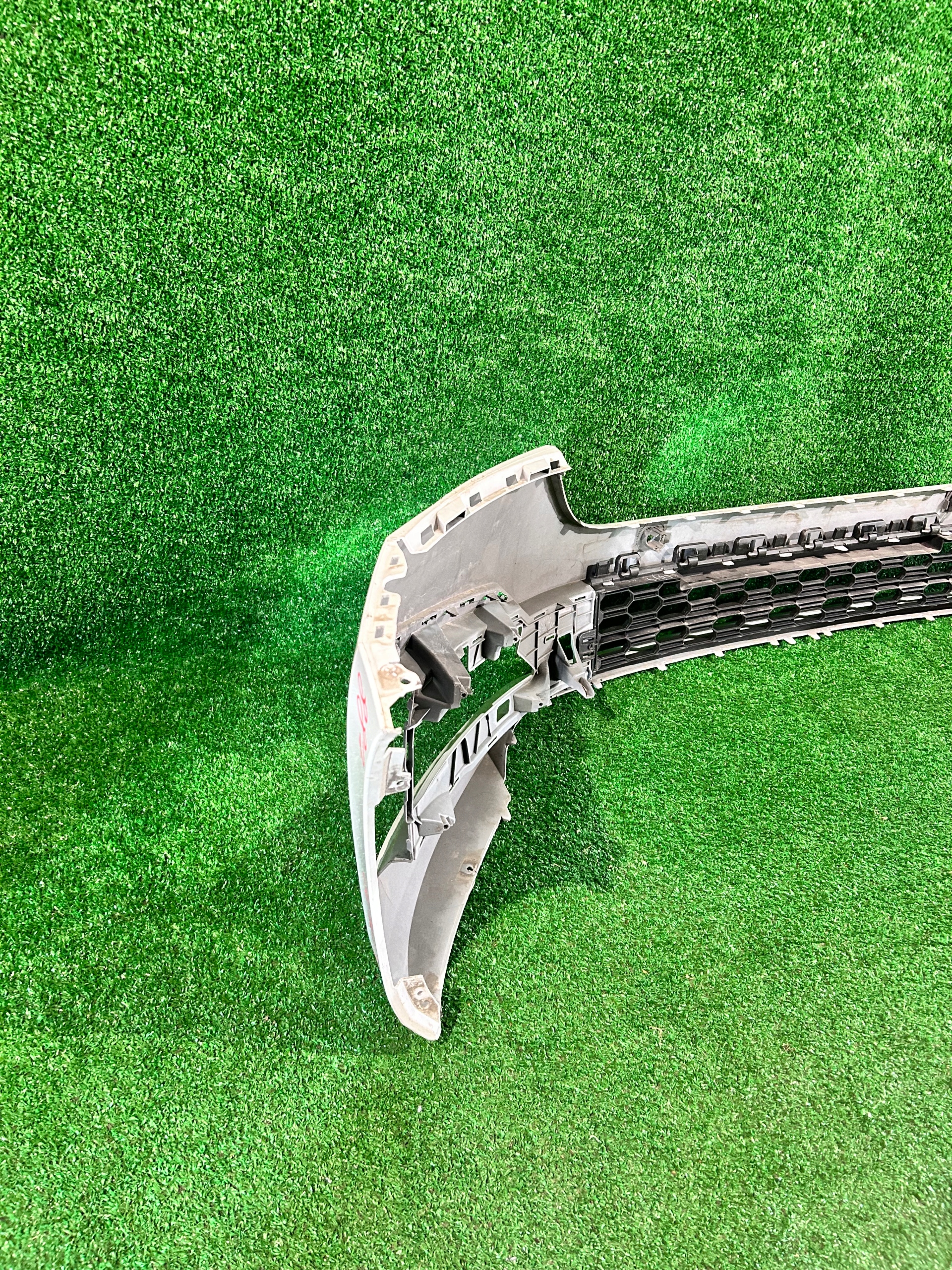 front bumper SKODA OCTAVIA IV NR.887