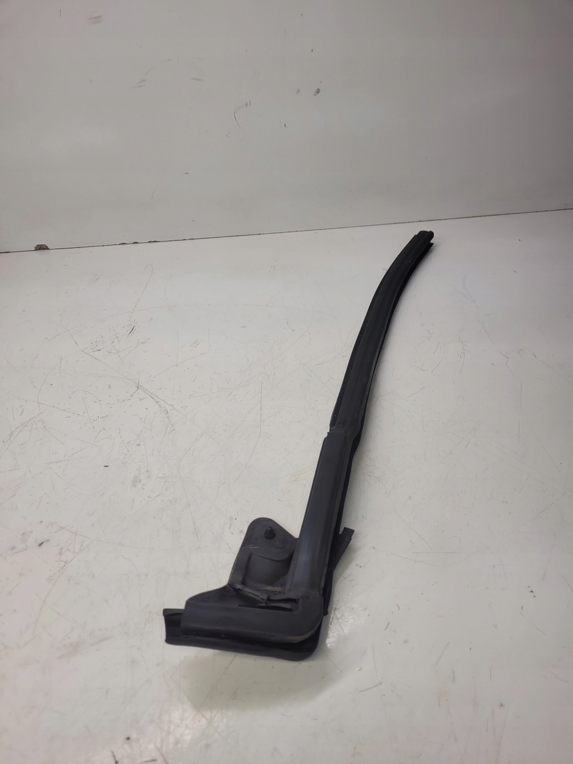 gasket windows left rear part AUDI A3 CABRIO 8P7839479B
