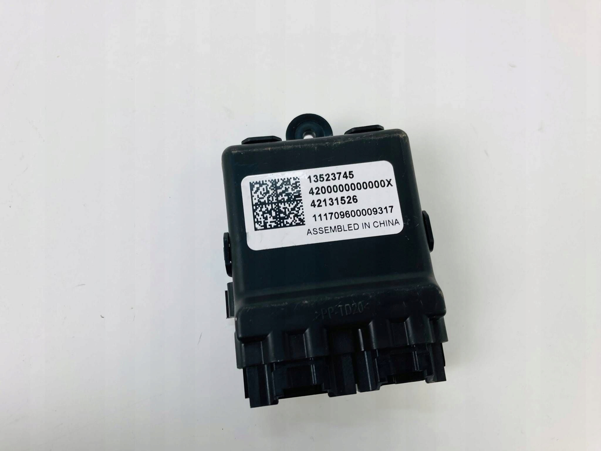 Opel Astra K module seat 13523745