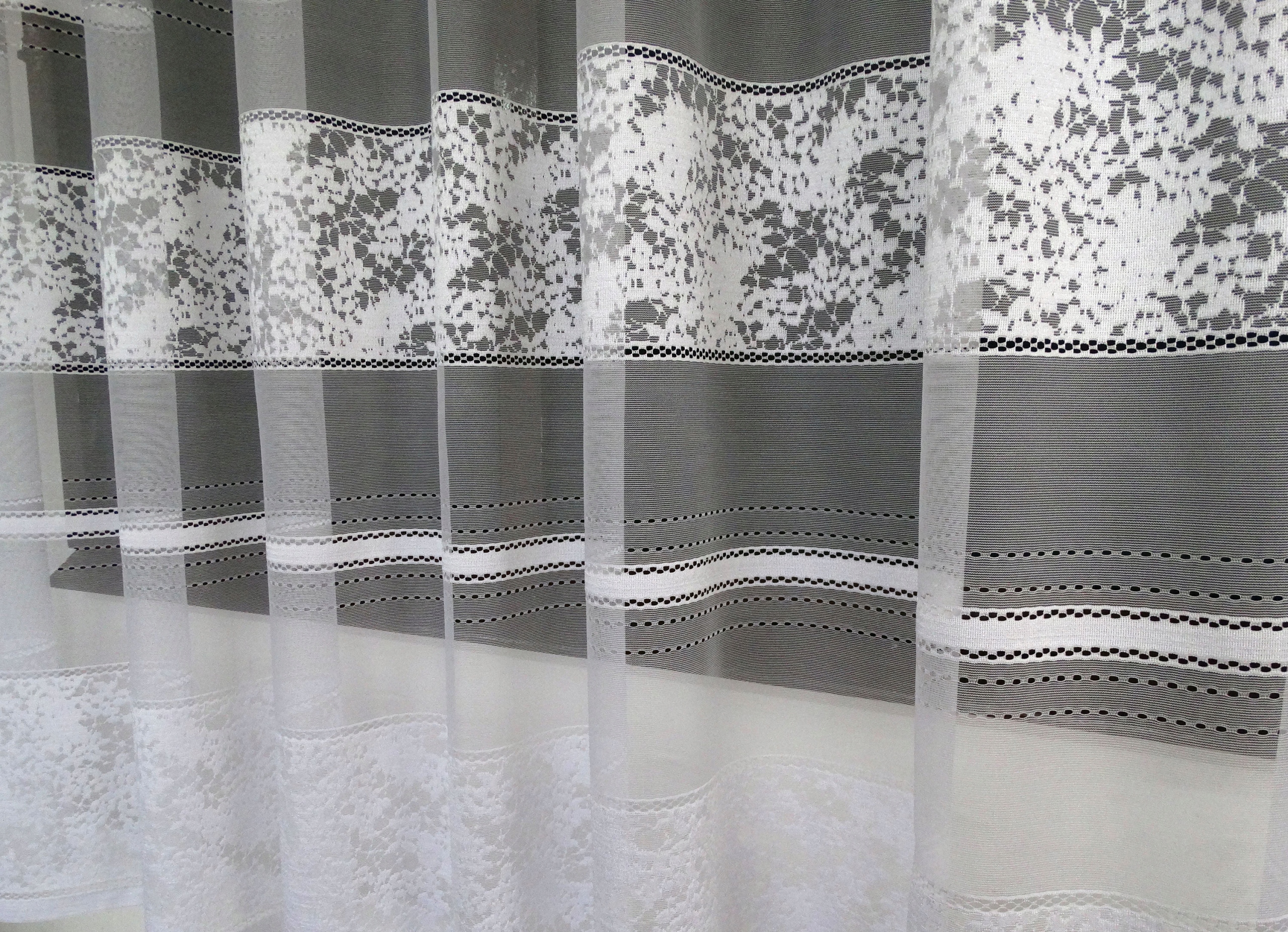 Mg Záclona 618/349 Bílá 400X250 cm Hotová Obšitá