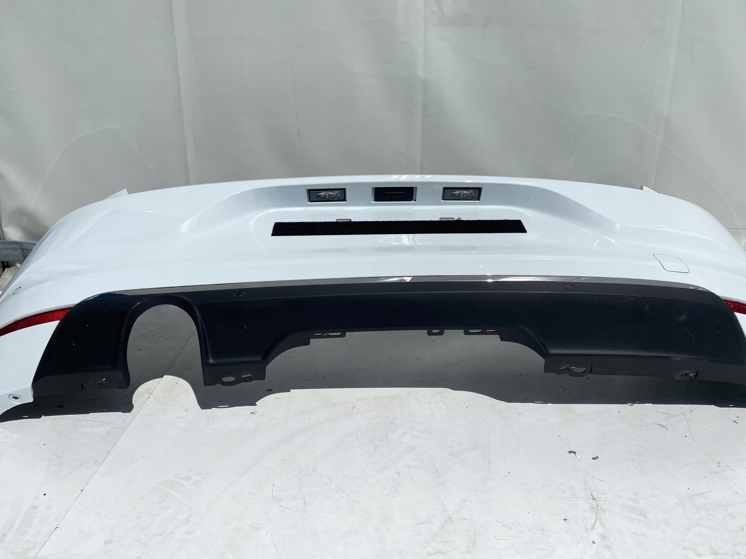 RENAULT CLIO V BUMPER REAR REAR PART 6 PDC BIALY OV369