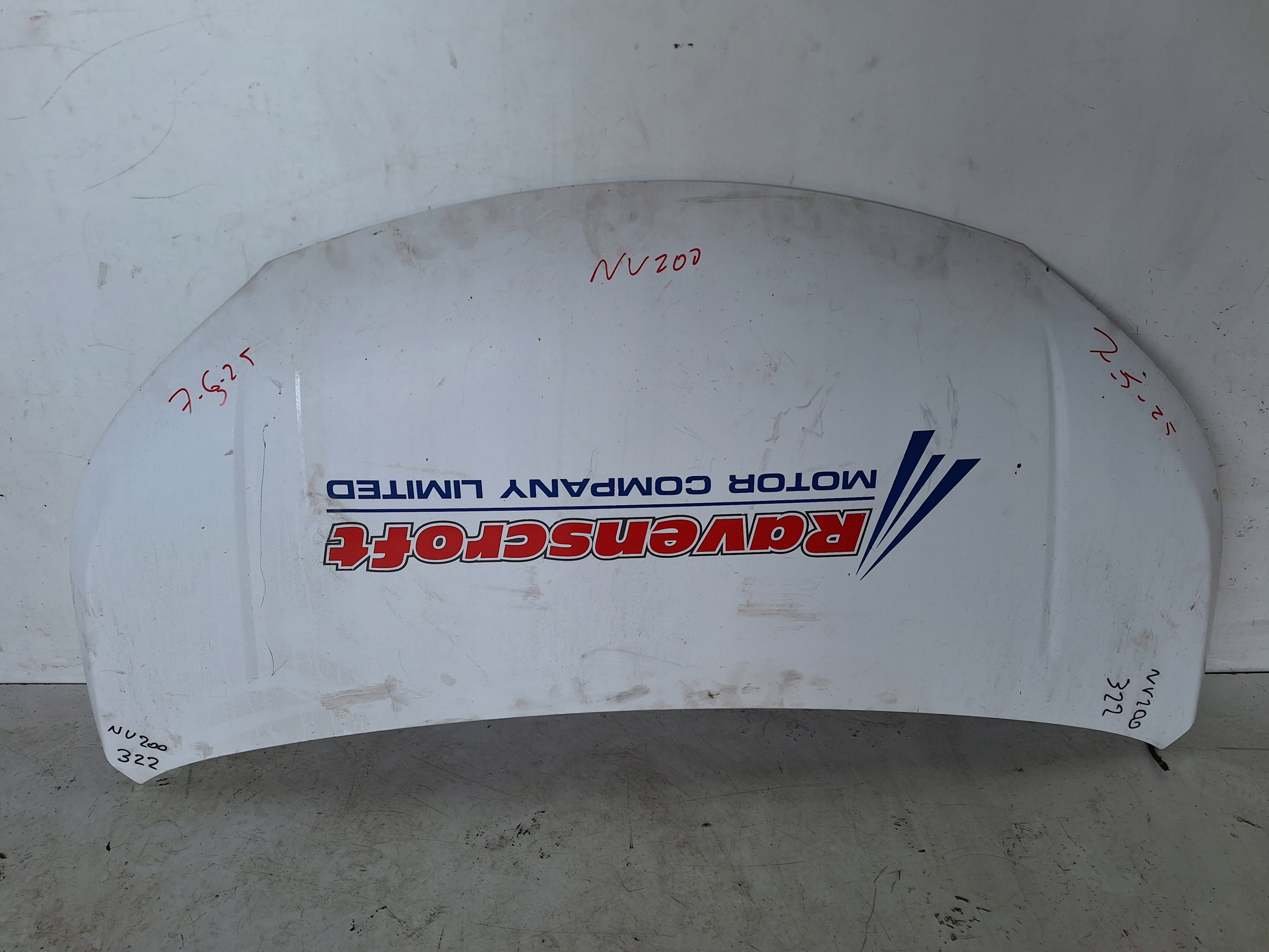 NISSAN NV200 09-> cofano