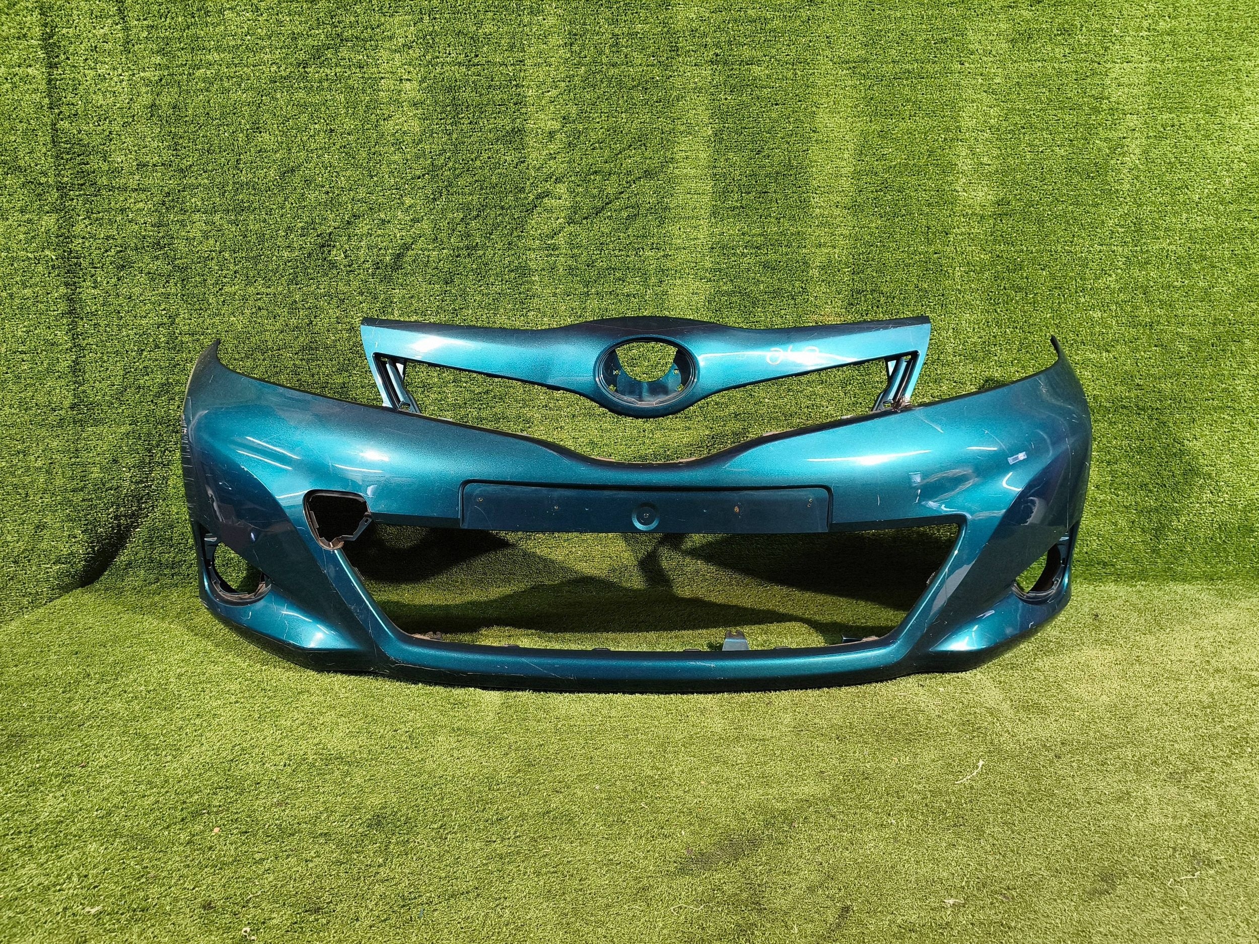 front bumper front TOYOTA YARIS III 11-14 without PDC NR.Z040