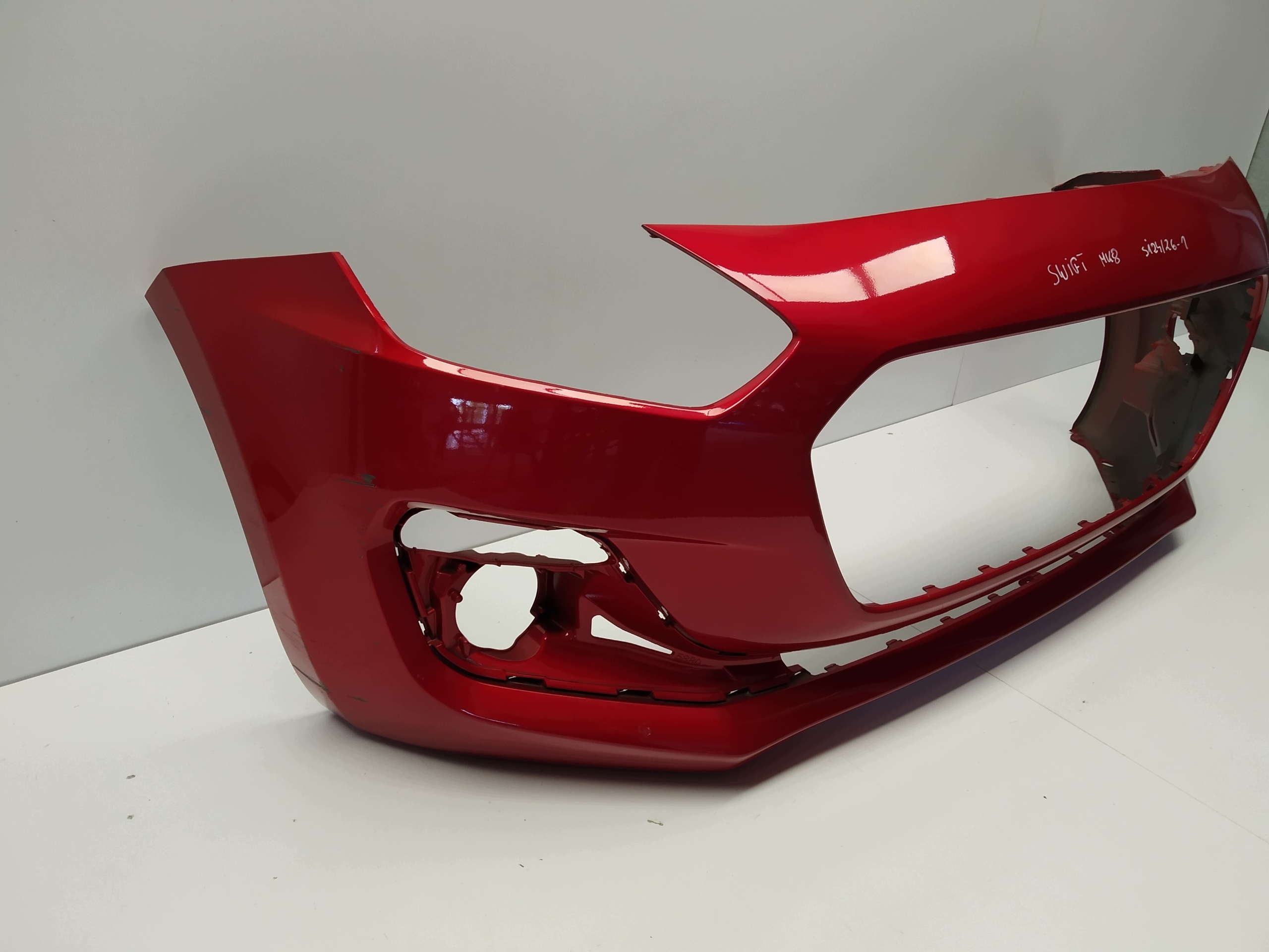2017r + Suzuki Swift Mk8 bumper front original 71711-53R red
