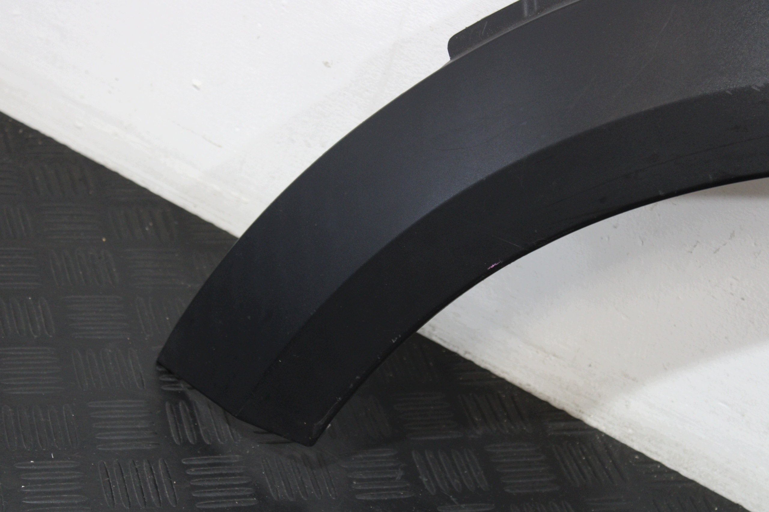 Couverture Aile Gauche Avant 9800761 MINI PACEMAN S R61 S