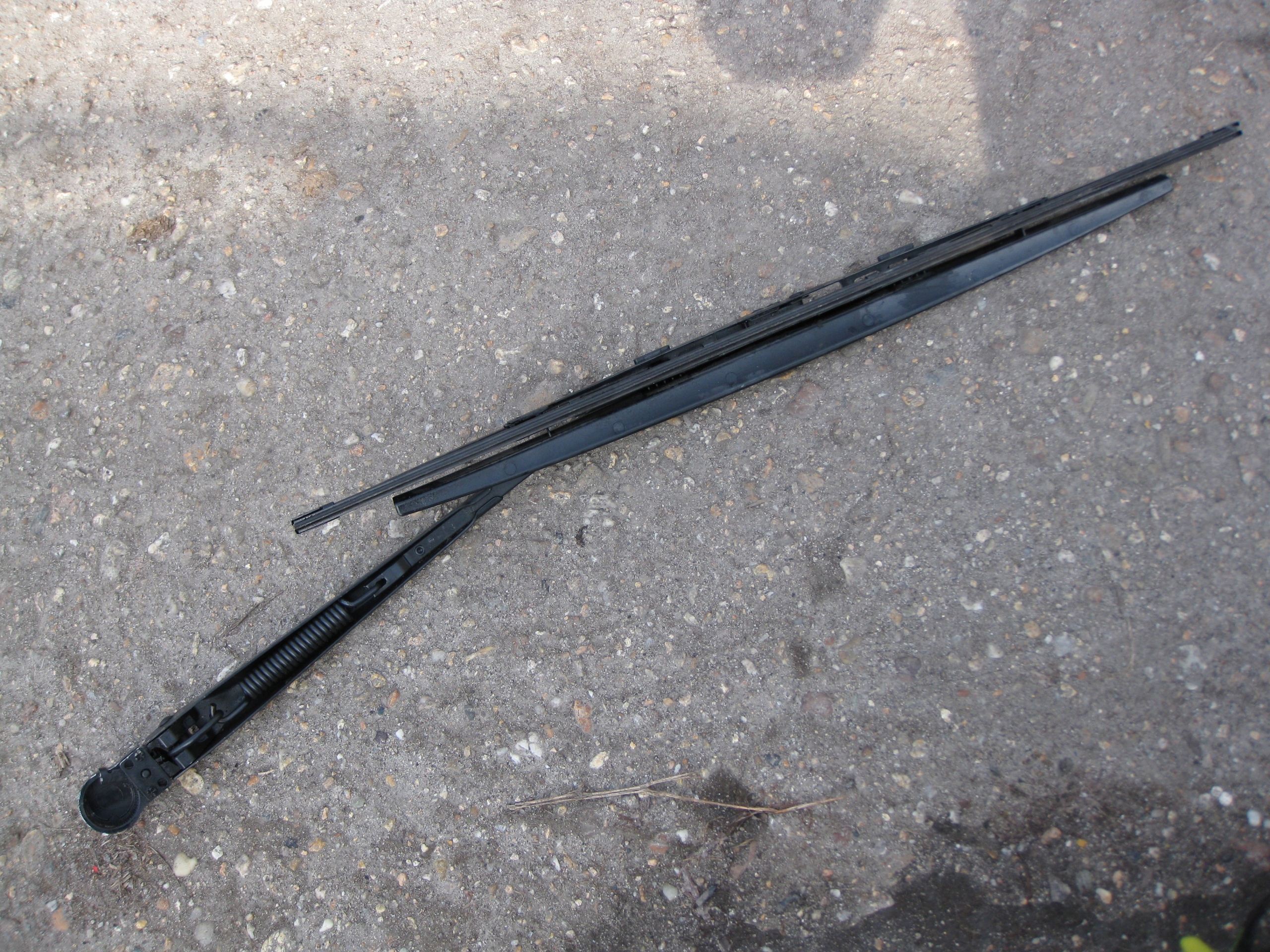 FORD EXPLORER II FL 98R wischerarm links