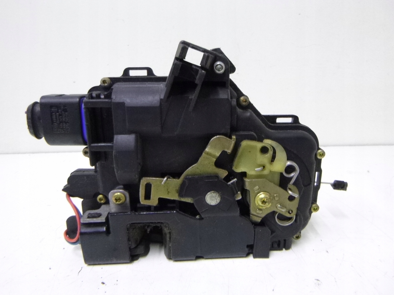 lock door front right Skoda Fabia 03r.
