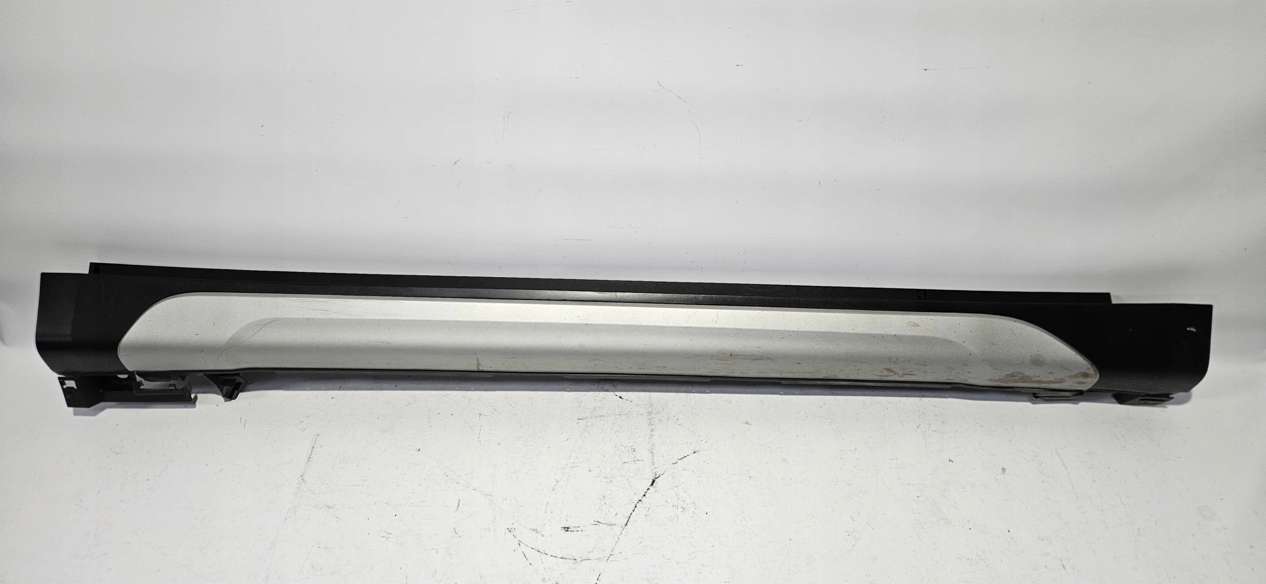 moulding threshold right SUZUKI SX4 SX-4 S-CROSS 13- original 77231-6IMO