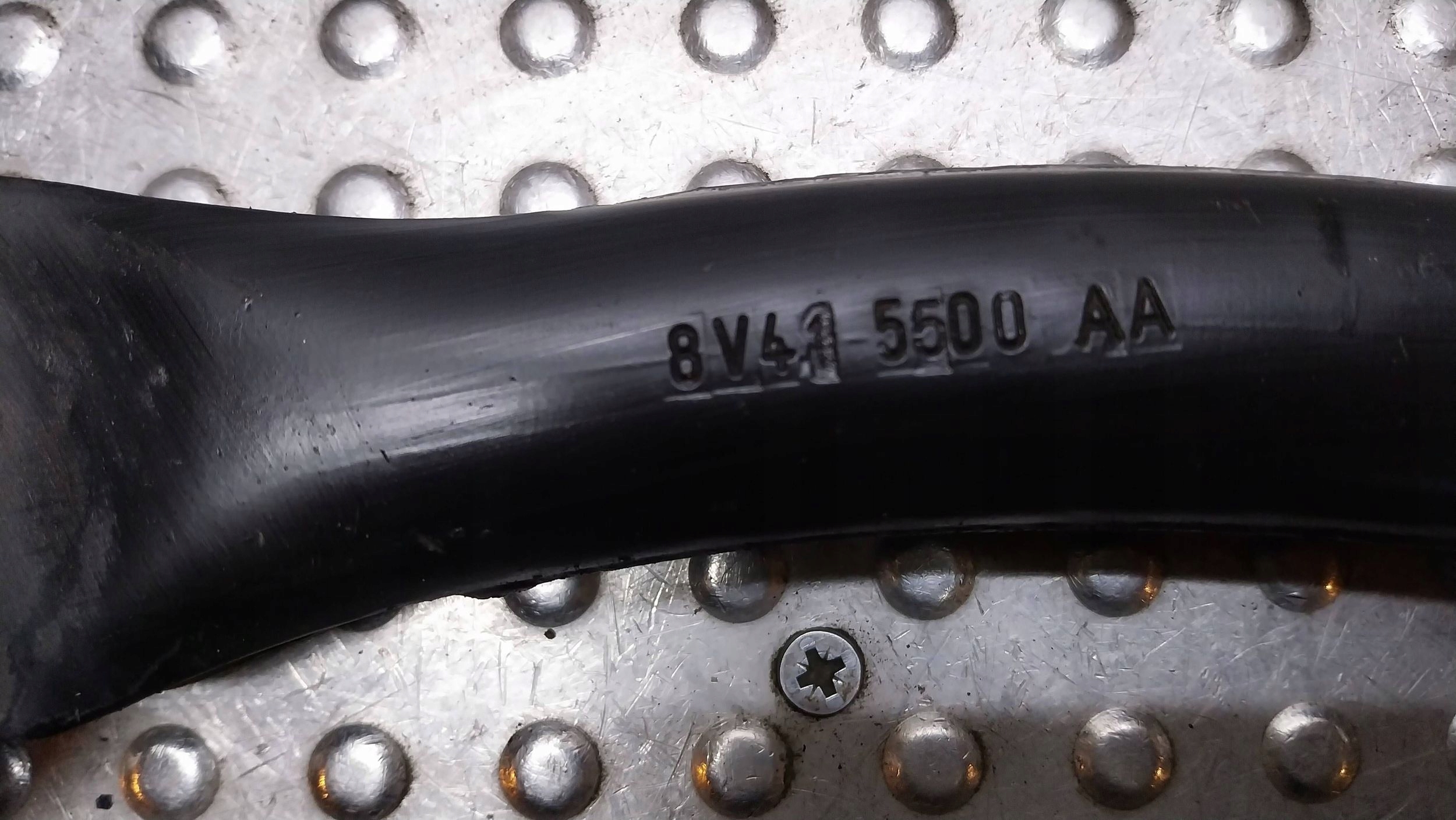 arm left right upper rear part 8V41-5500-AA FORD KUGA MK1 MK2 FOCUS MK2 MK3