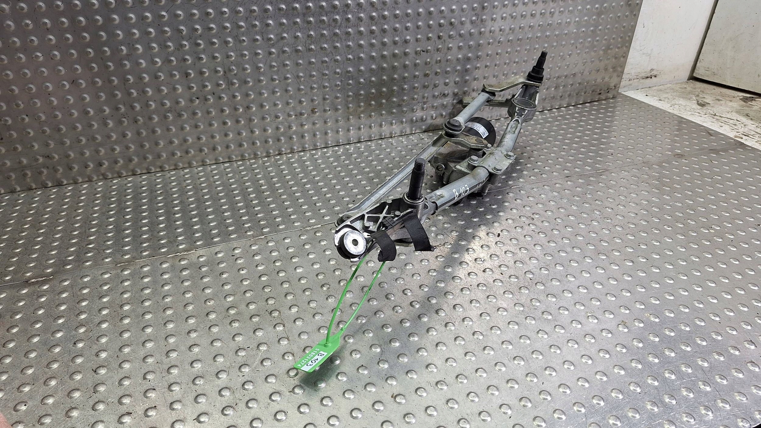 Gestänge Motor Wischer vorne 6978263 BMW 3 E90 E91 E92