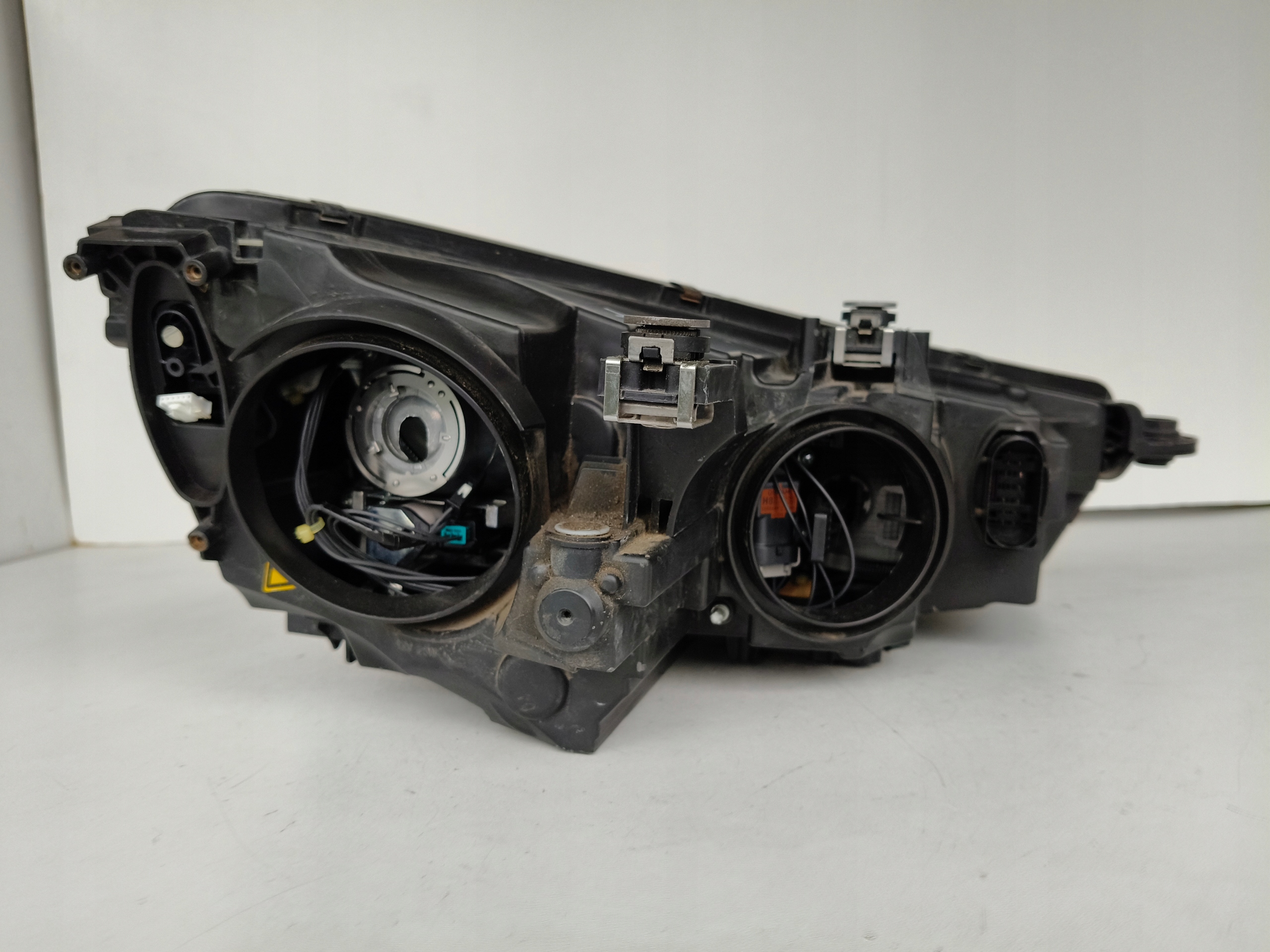 light left REFLEKTOR AUDI TT 8S 8S0 14- XENON LED