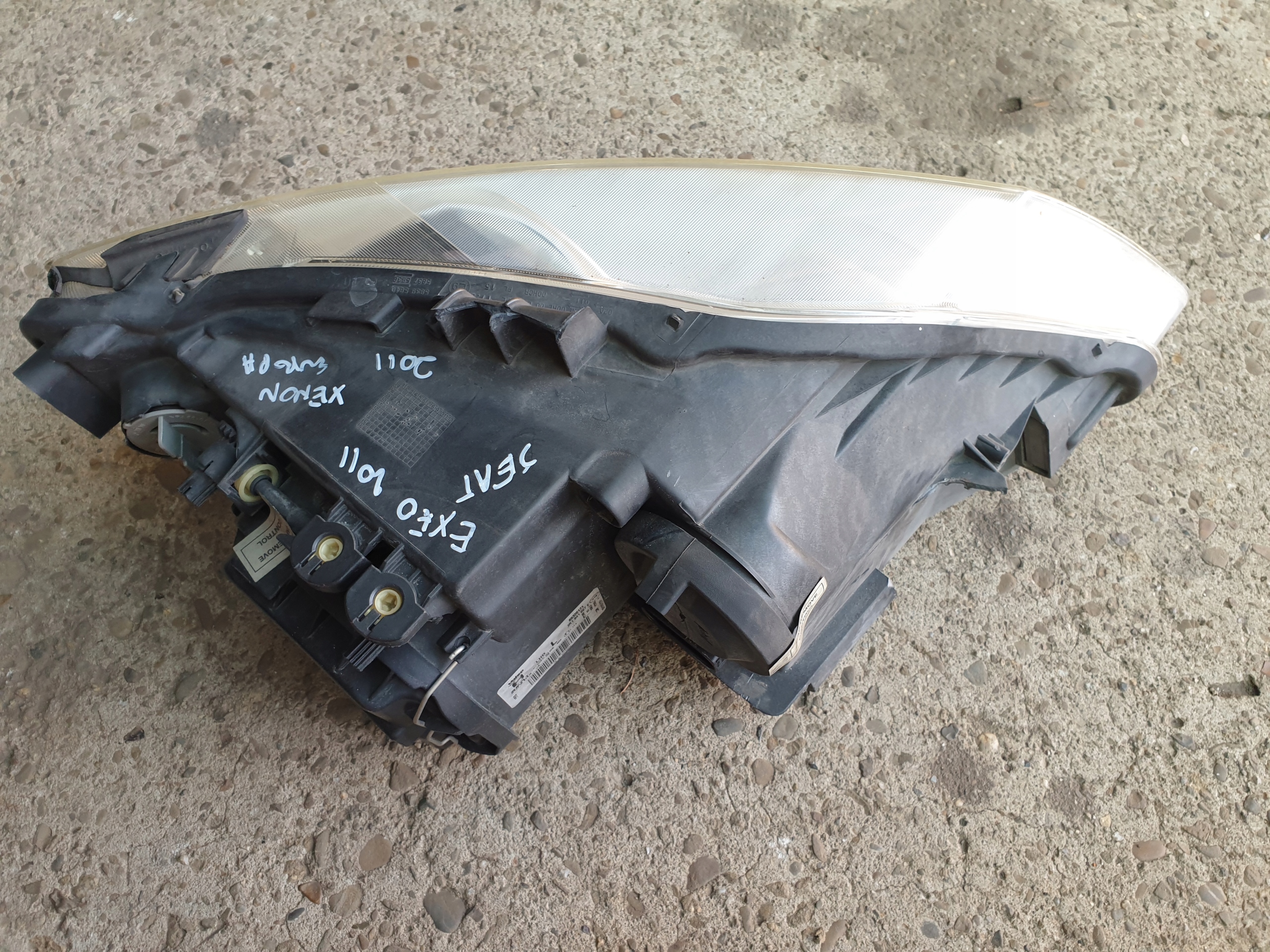 light front left XENON SEAT EXEO 2009-2013 3R1941007E