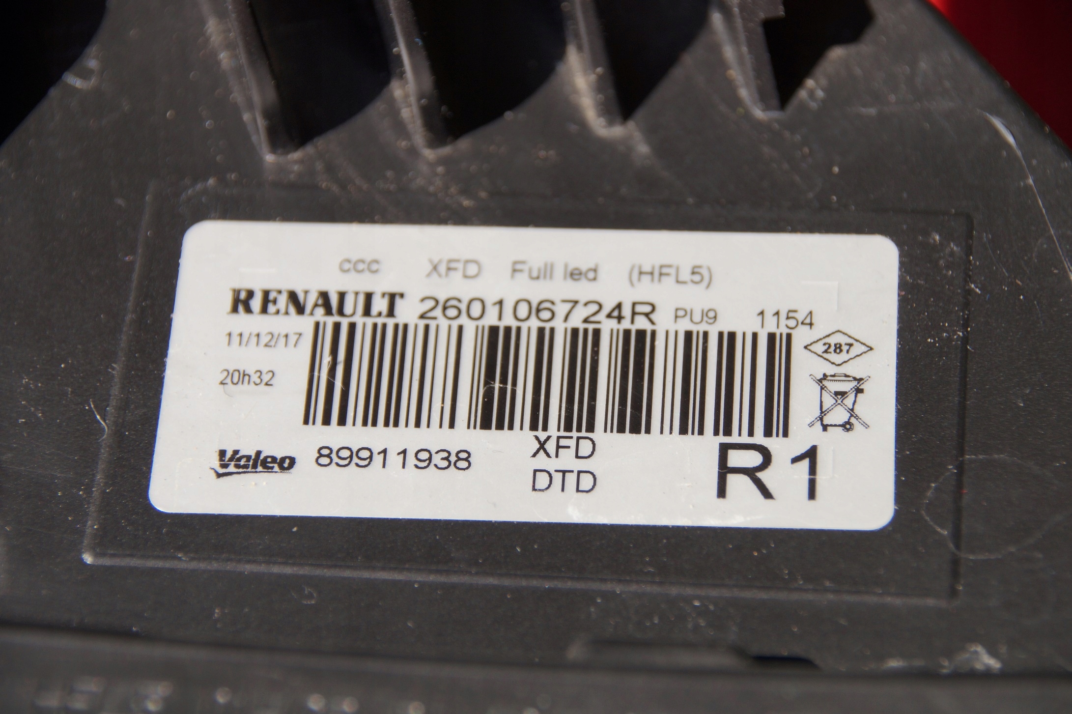 RENAULT TALISMAN FULL LED LAMPA PRAWA SCHEINWERFER RECHTS 260106724R Marka OE