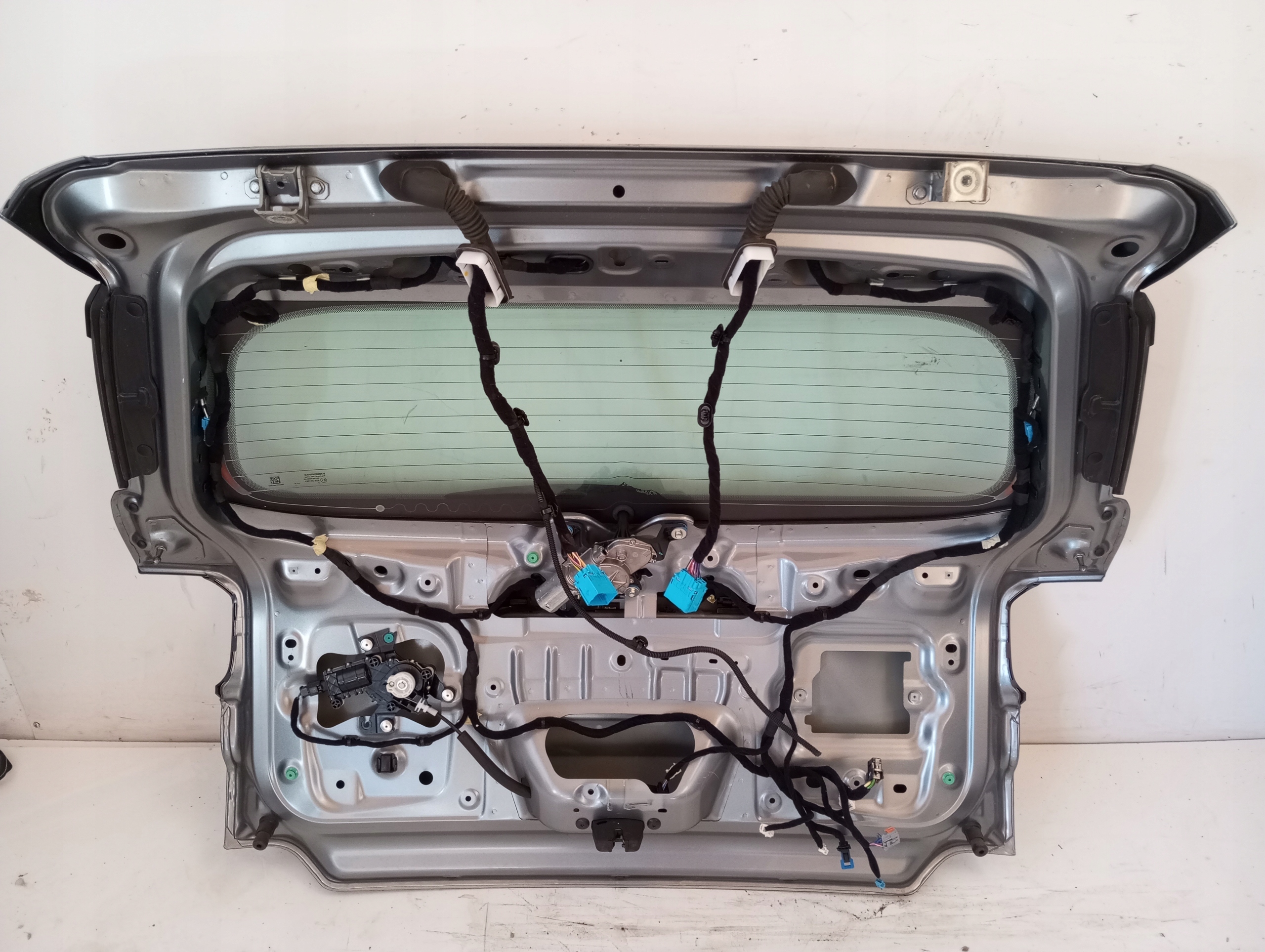 boot doors JEEP AVENGER 23R