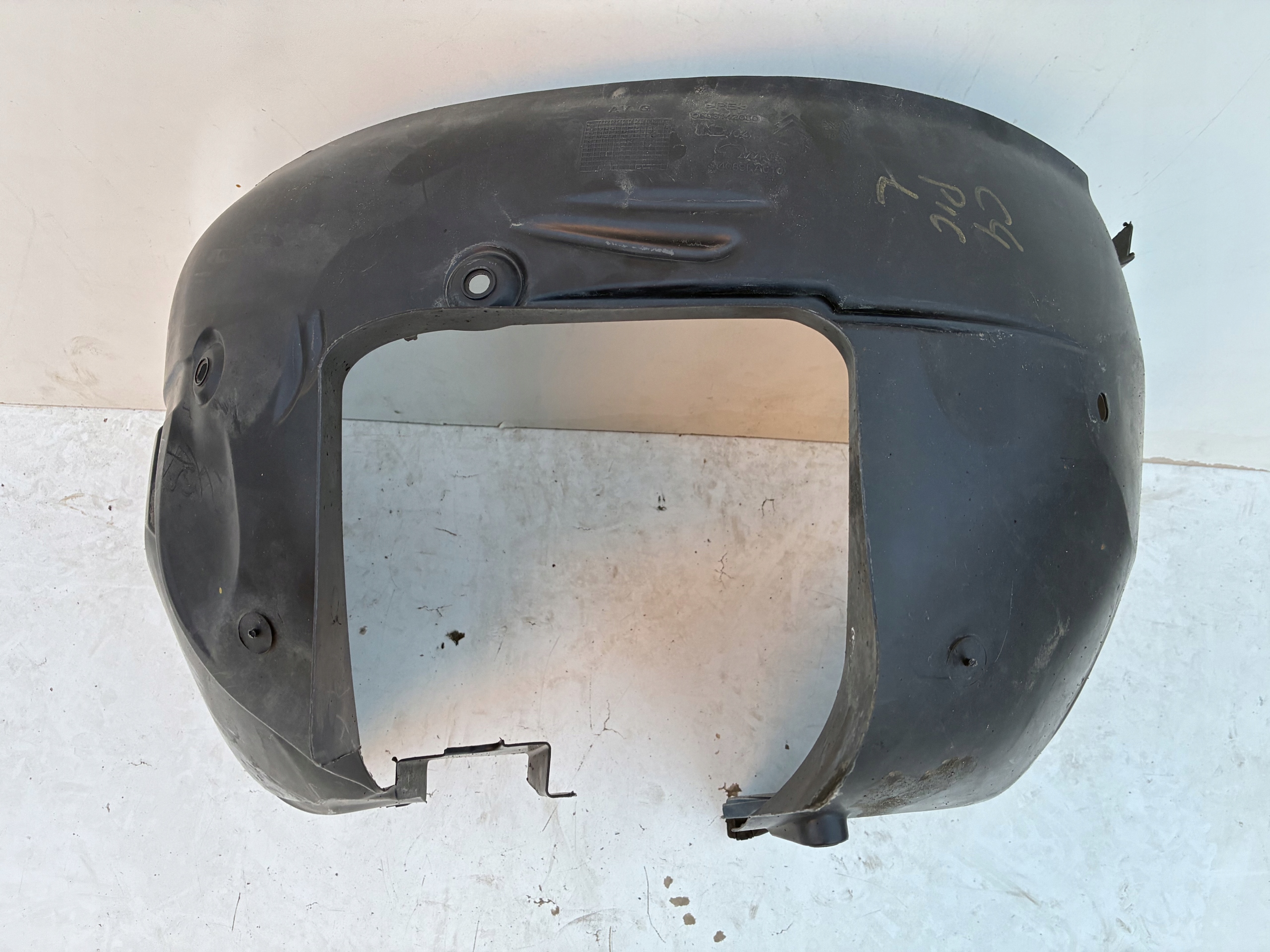 mudguard left front front Citroen C4 Picasso 06-13r. ==OEM==