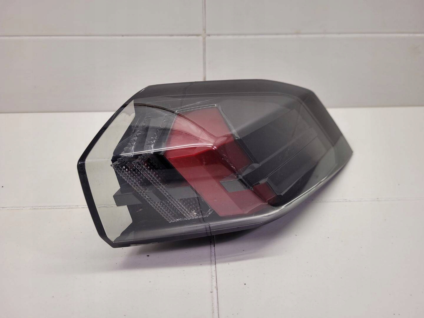 light rear right side Peugeot 2008 2 2021 FR2695020201
