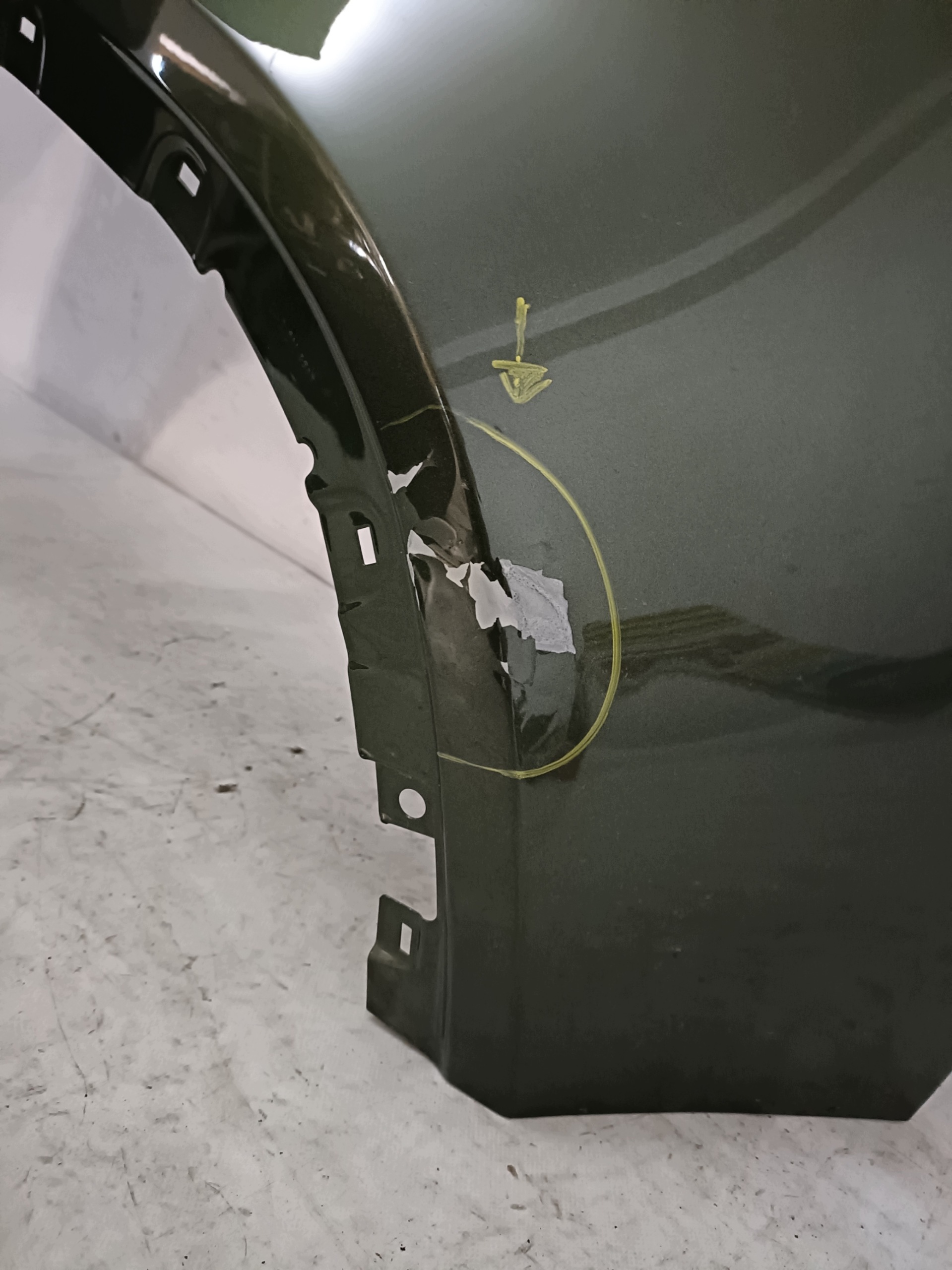 LAND ROVER DEFENDER III L663 2020- fender right front front