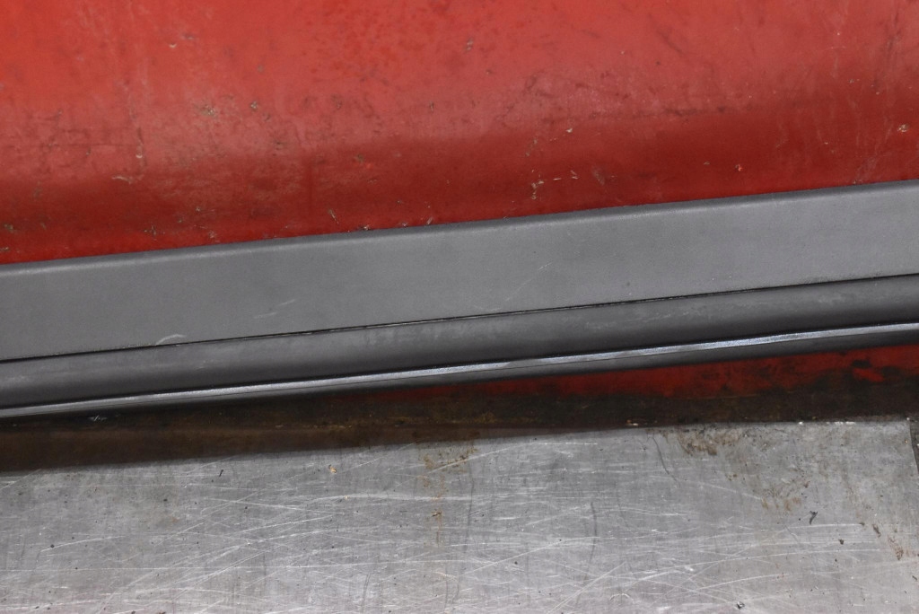 cap threshold left black 87753-R2000 KIA SPORTAGE 5 V 21-25
