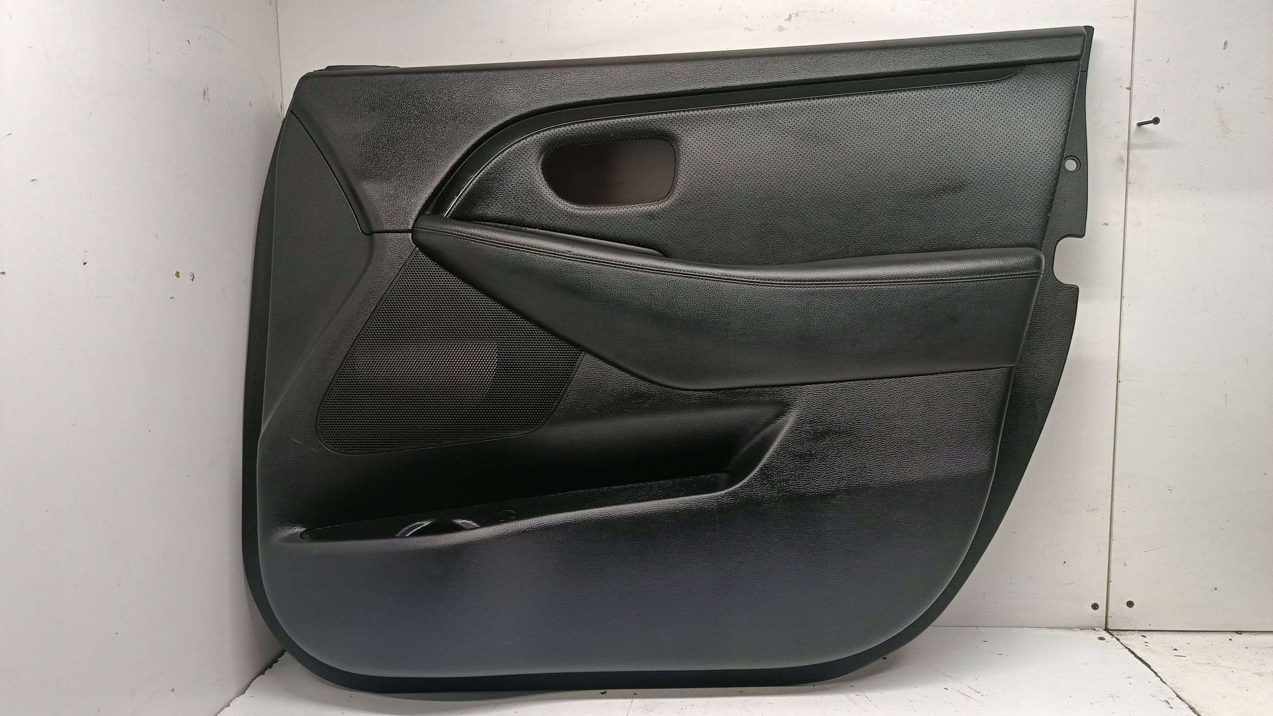 KIA CARENS IV upholstery door front right 2013