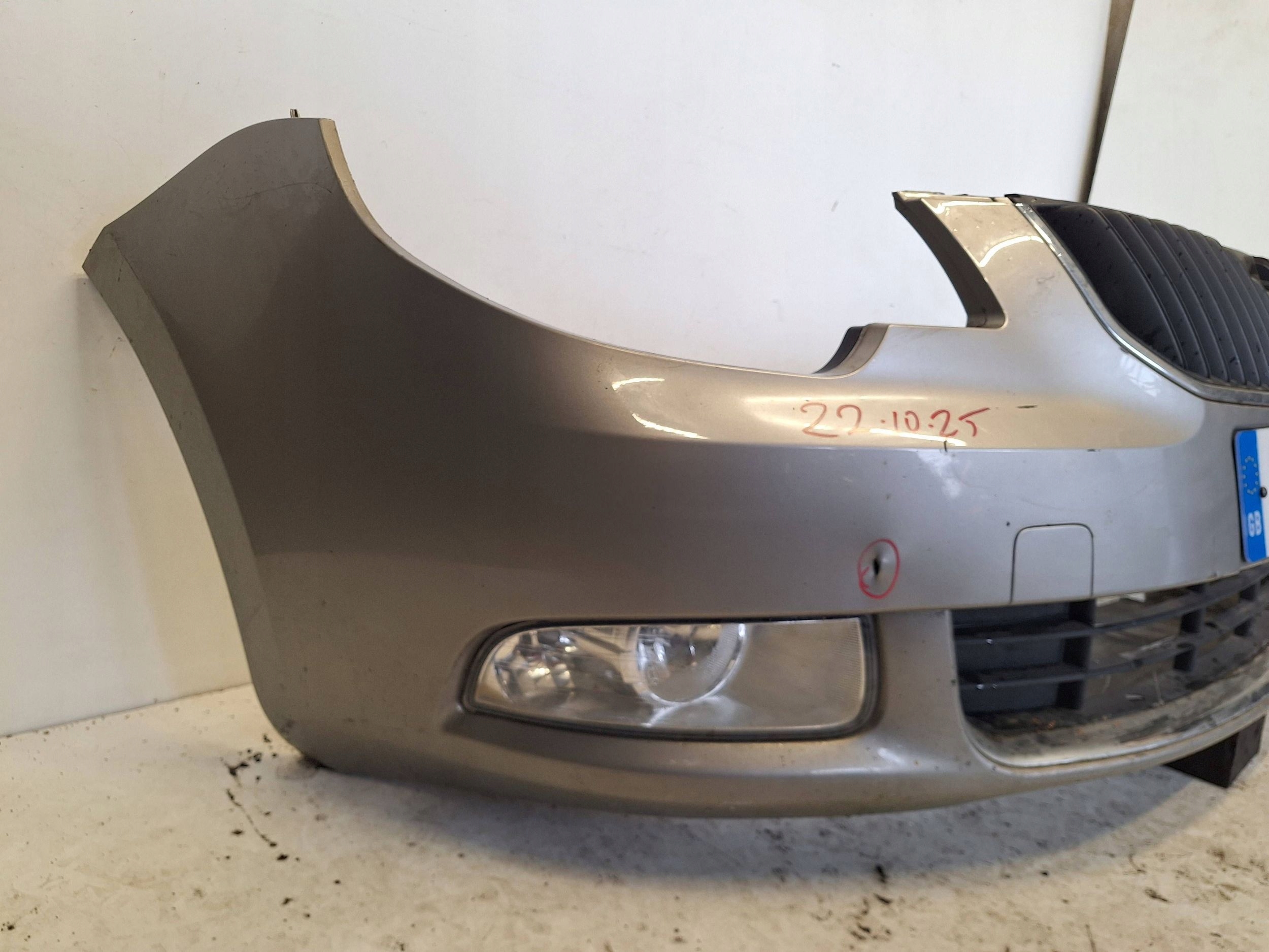 SKODA SUPERB II 3T0 08-13 bumper