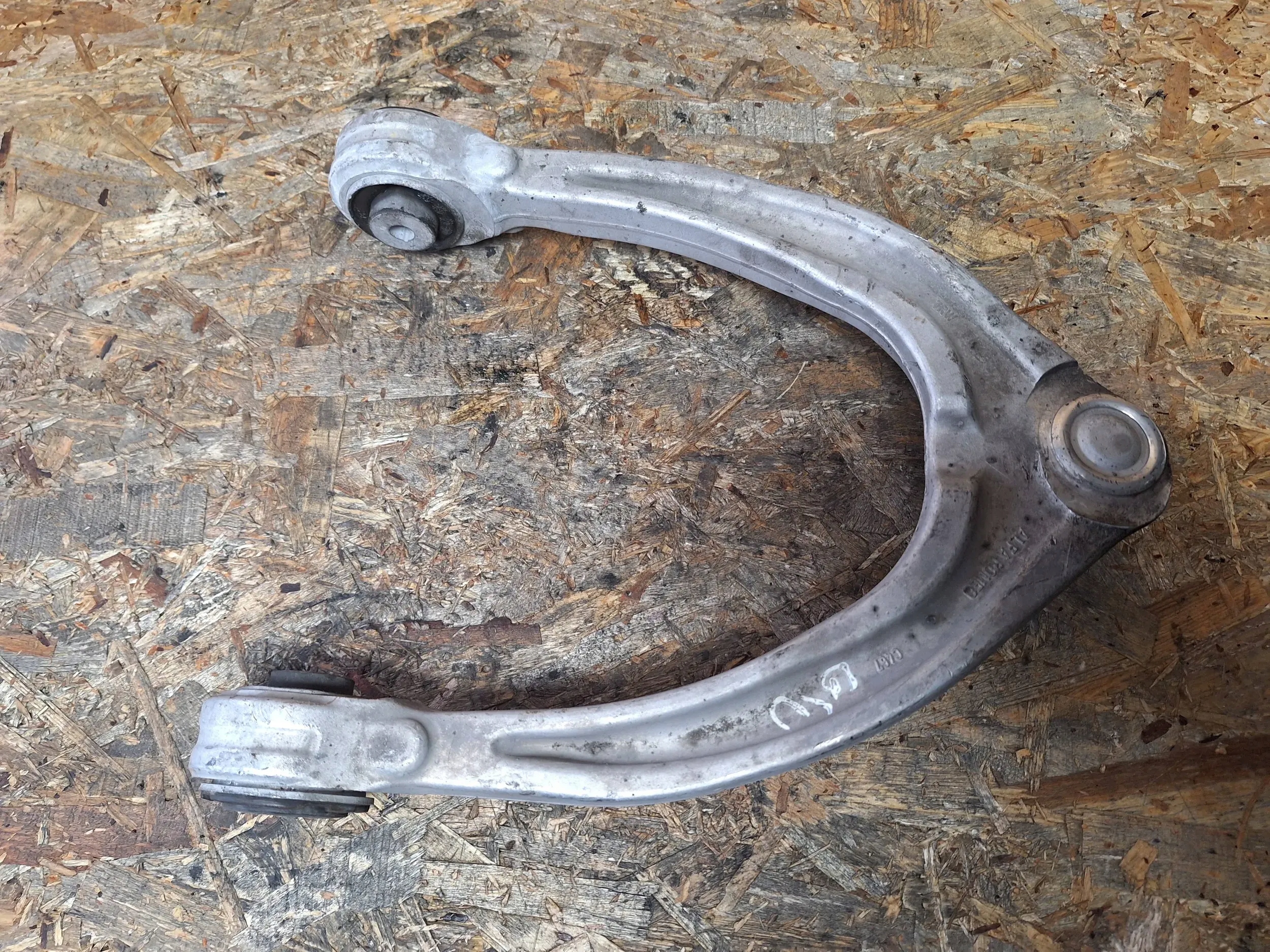 arm front upper right ALFA ROMEO GIULIA 16