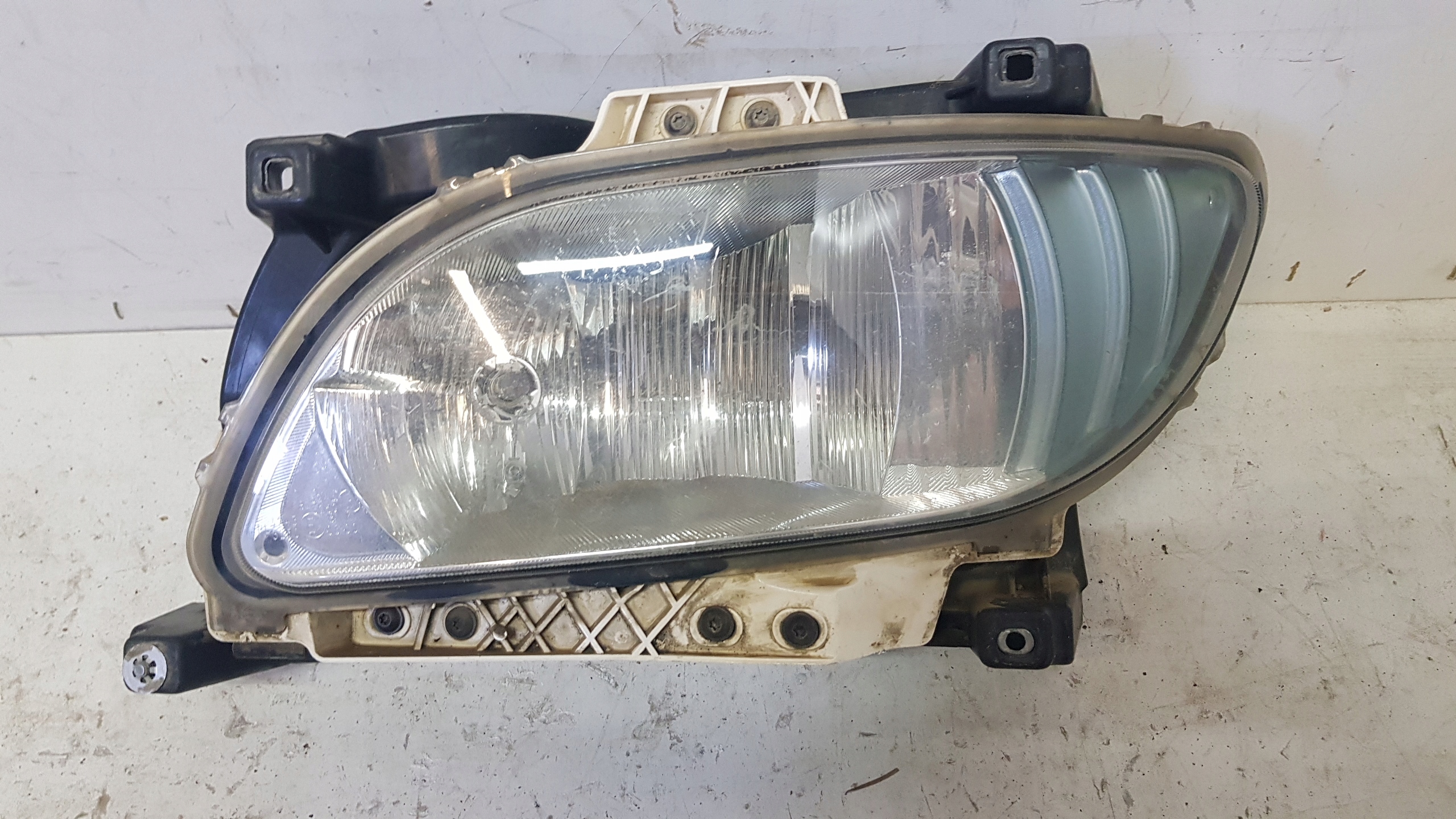 lampa halogen dalekosiężny daf cf xf 106 17244901