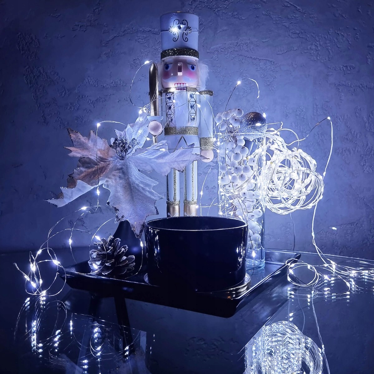 LAMPKI DRUCIKI 50LED ZIMNY BIAŁY ŚWIATEŁKA MIRKO ŻYŁKI NA BATERIE ŚWIATŁO Długość sznura 5.2 m