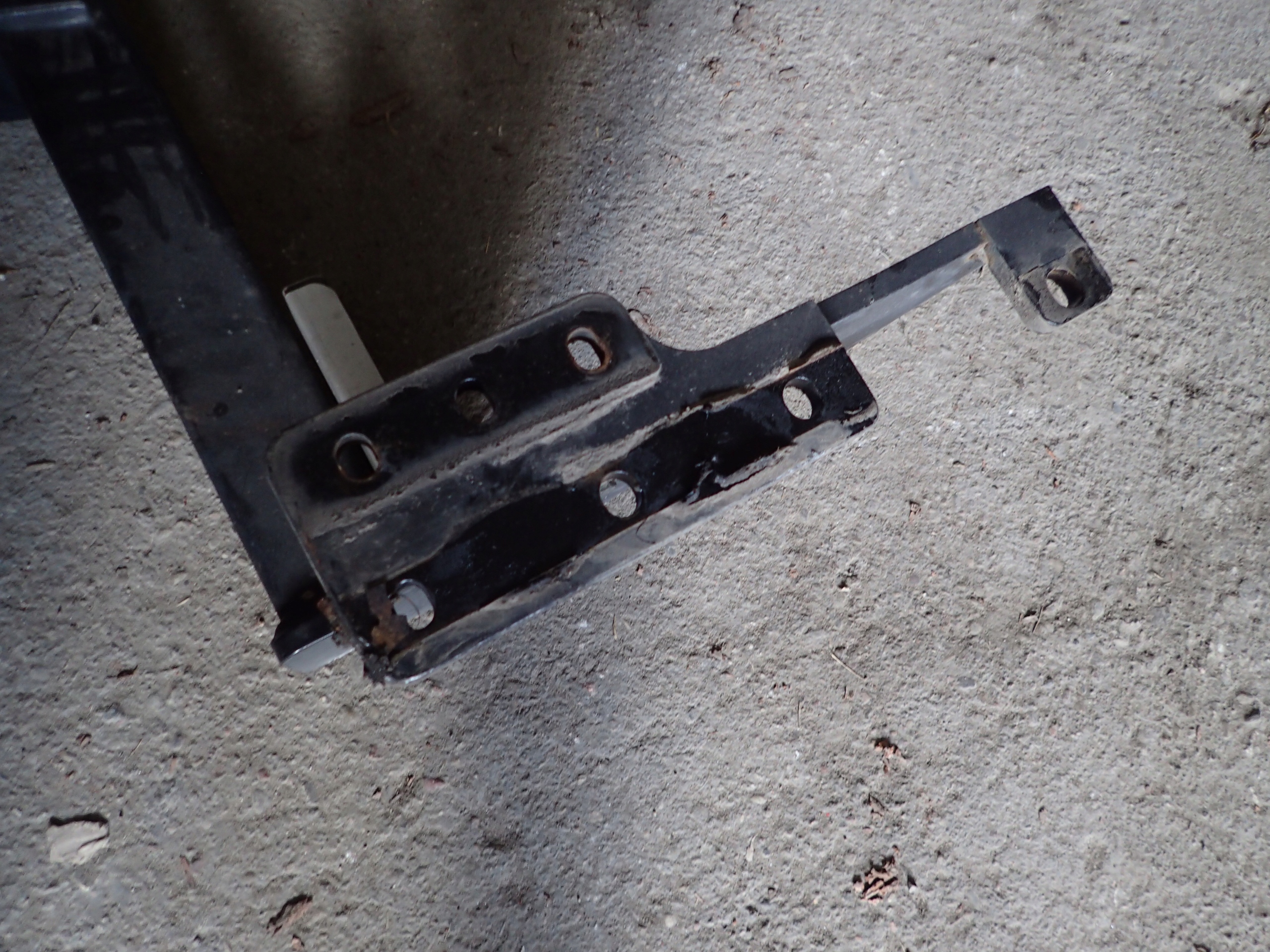 MERCEDES X W470 ORYGINALNY HAK HOLOWNICZY BELKA WESTFALIA Rodzaj kuli Odkręcana