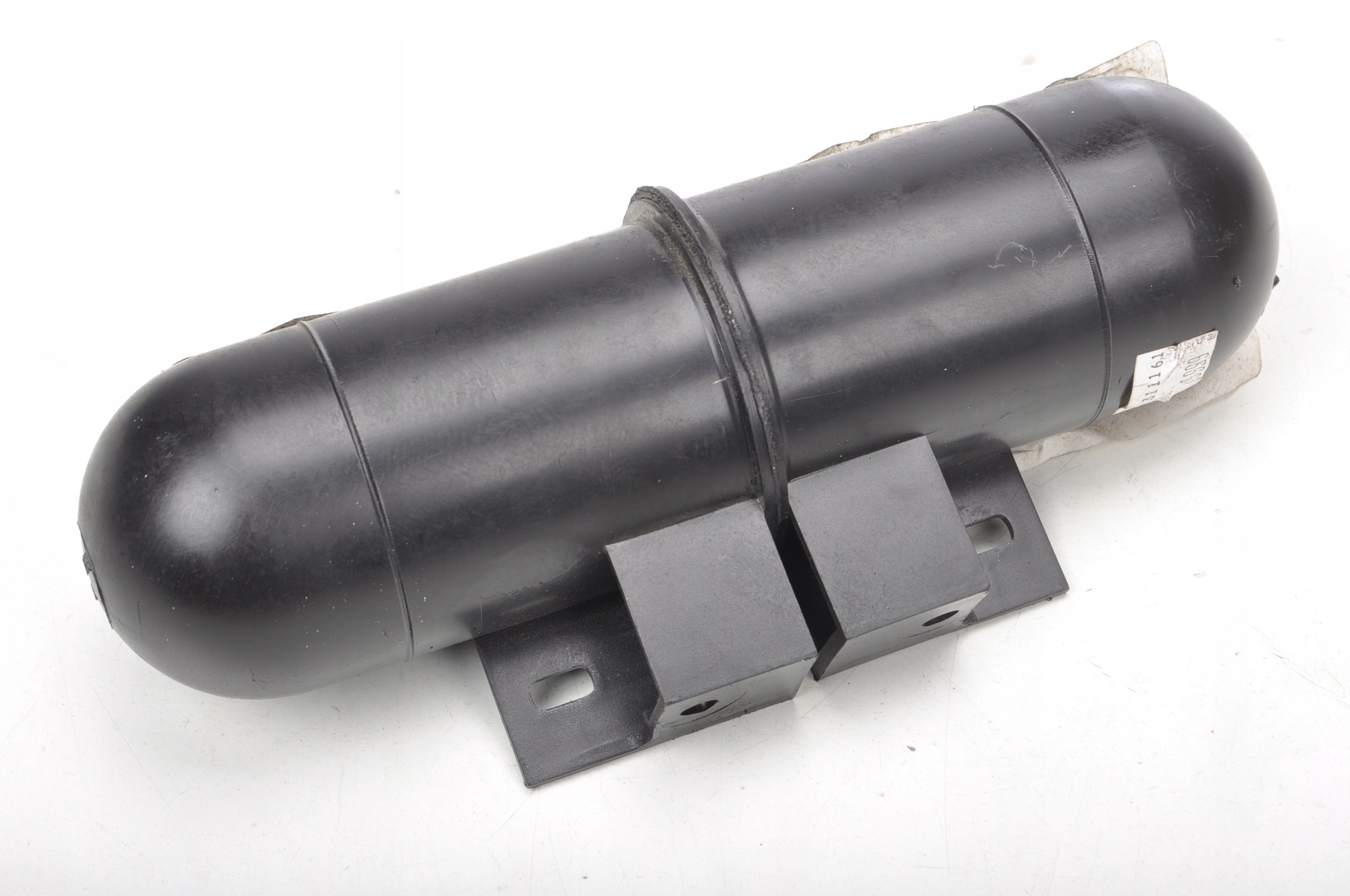 ASTON MARTIN DB11 ВОЗДУШНЫЙ БАК HY53-6007-AA