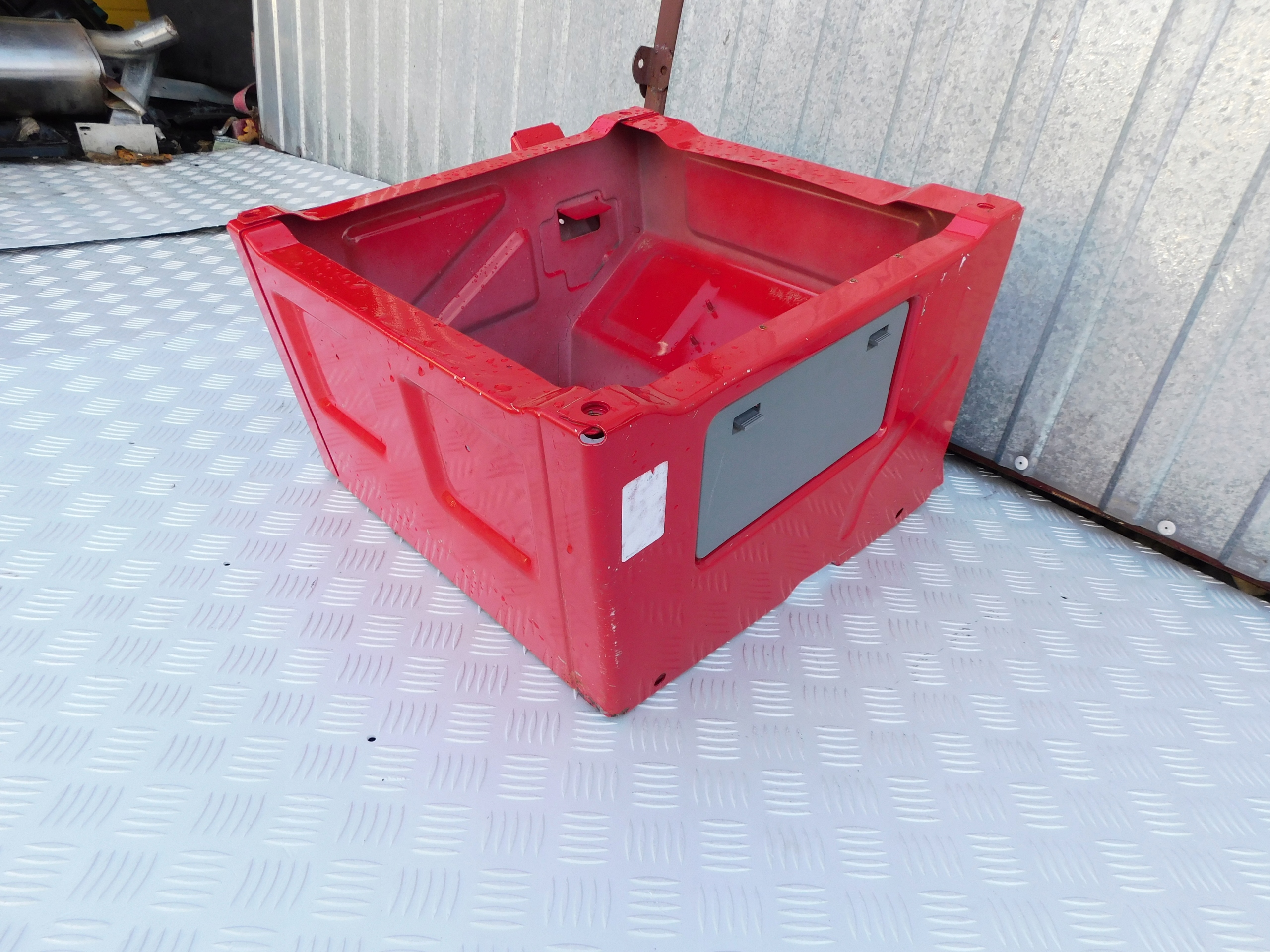 Mercedes Sprinter 906 VW Crafter holder seat driver´s EUROPA red