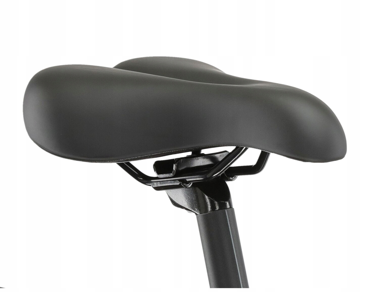 ROWER TREKKINGOWY KROSS SENTIO 1.0 r.M Wyposażenie dodatkowe bagażnik błotniki oświetlenie