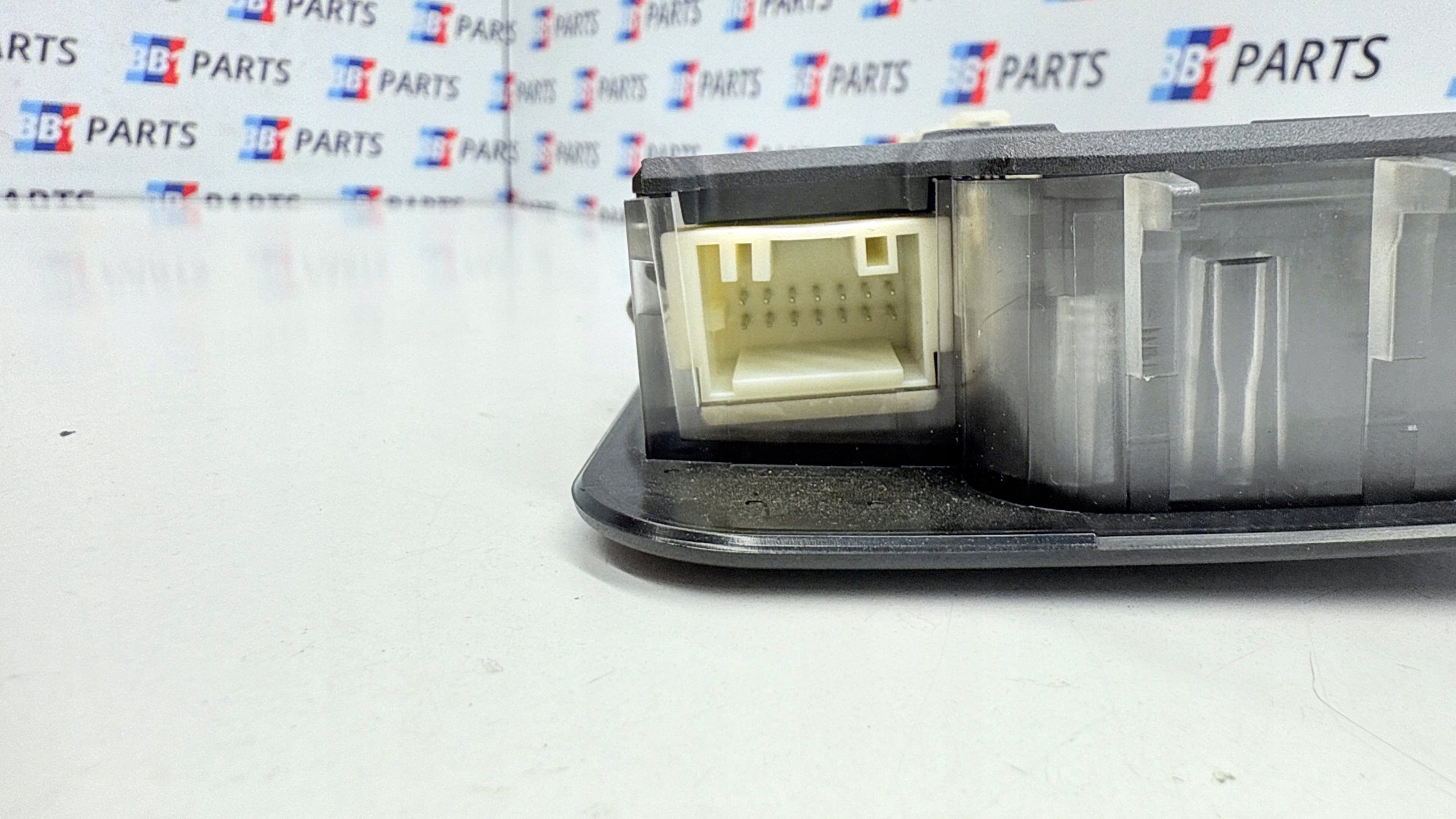 BMW E93 CABRIO OSWIETLENIE inner cabs 9137478 9210356