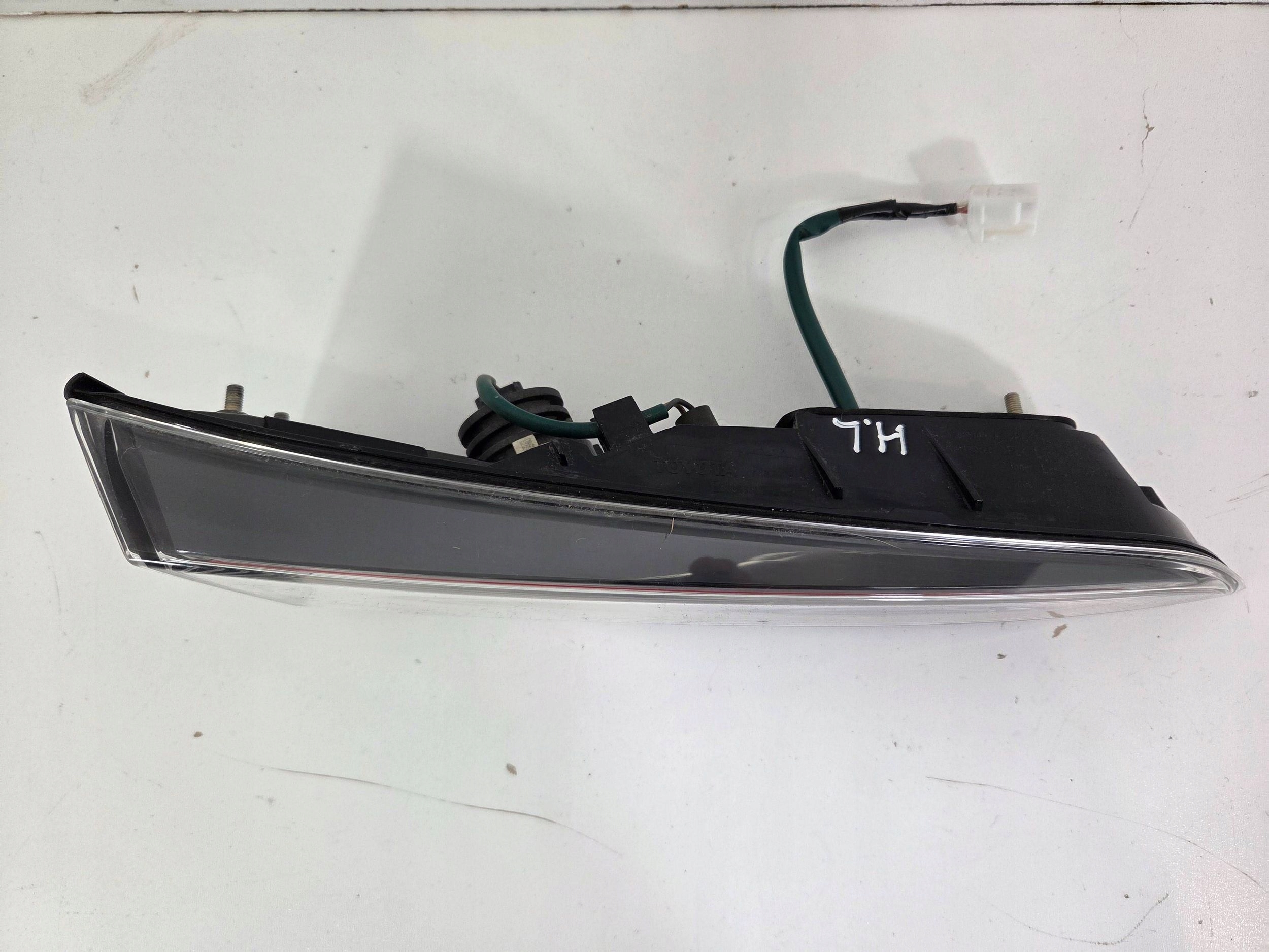 Toyota Corolla E21 Hatchback light rear left KOITO02423 (R309)