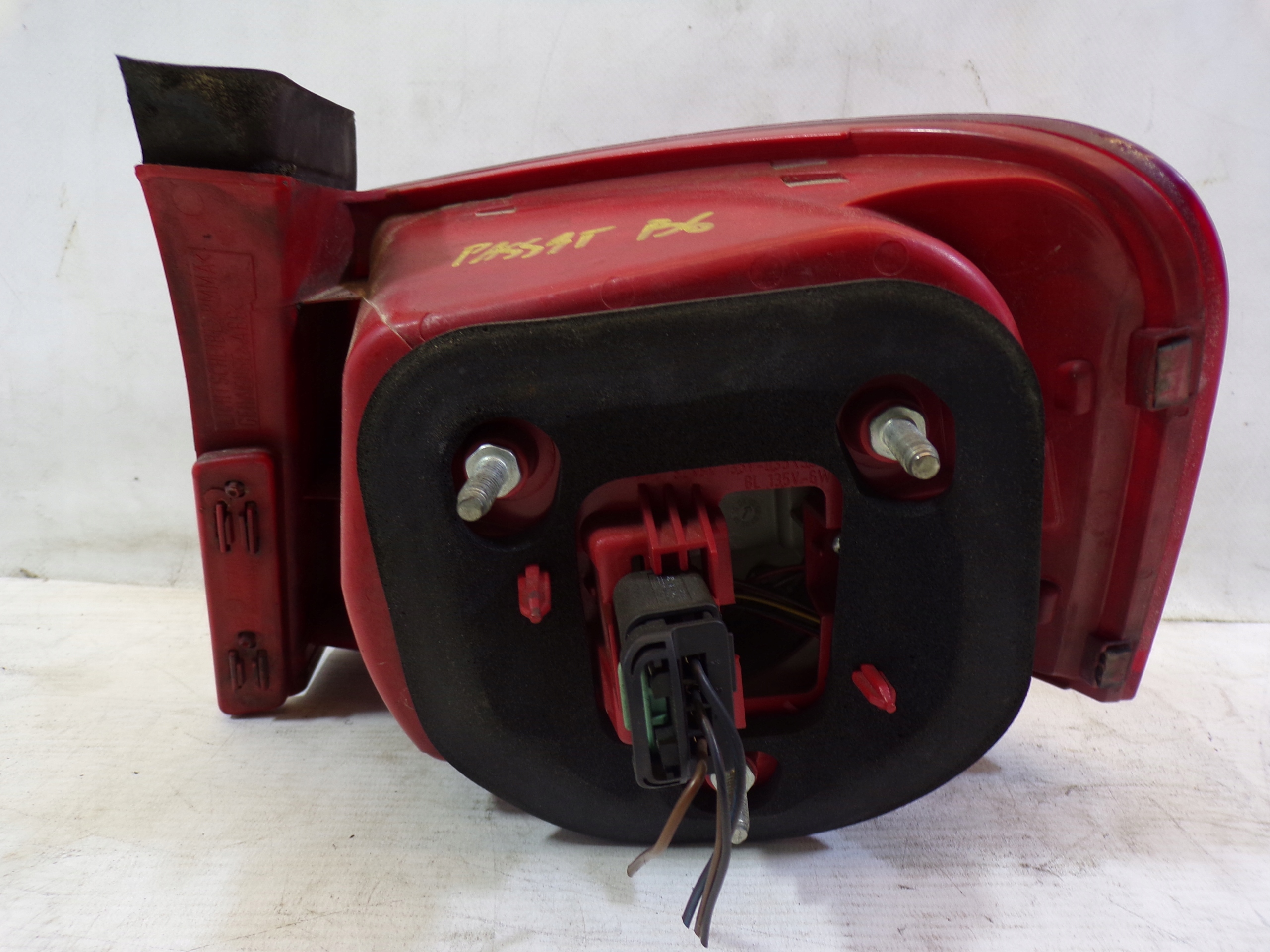 light rear rear part left VOLKSWAGEN PASSAT B6 sedan (K)