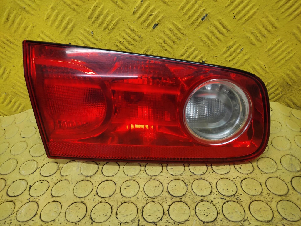 RENAULT LAGUNA II FL light left rear part to the bonnet