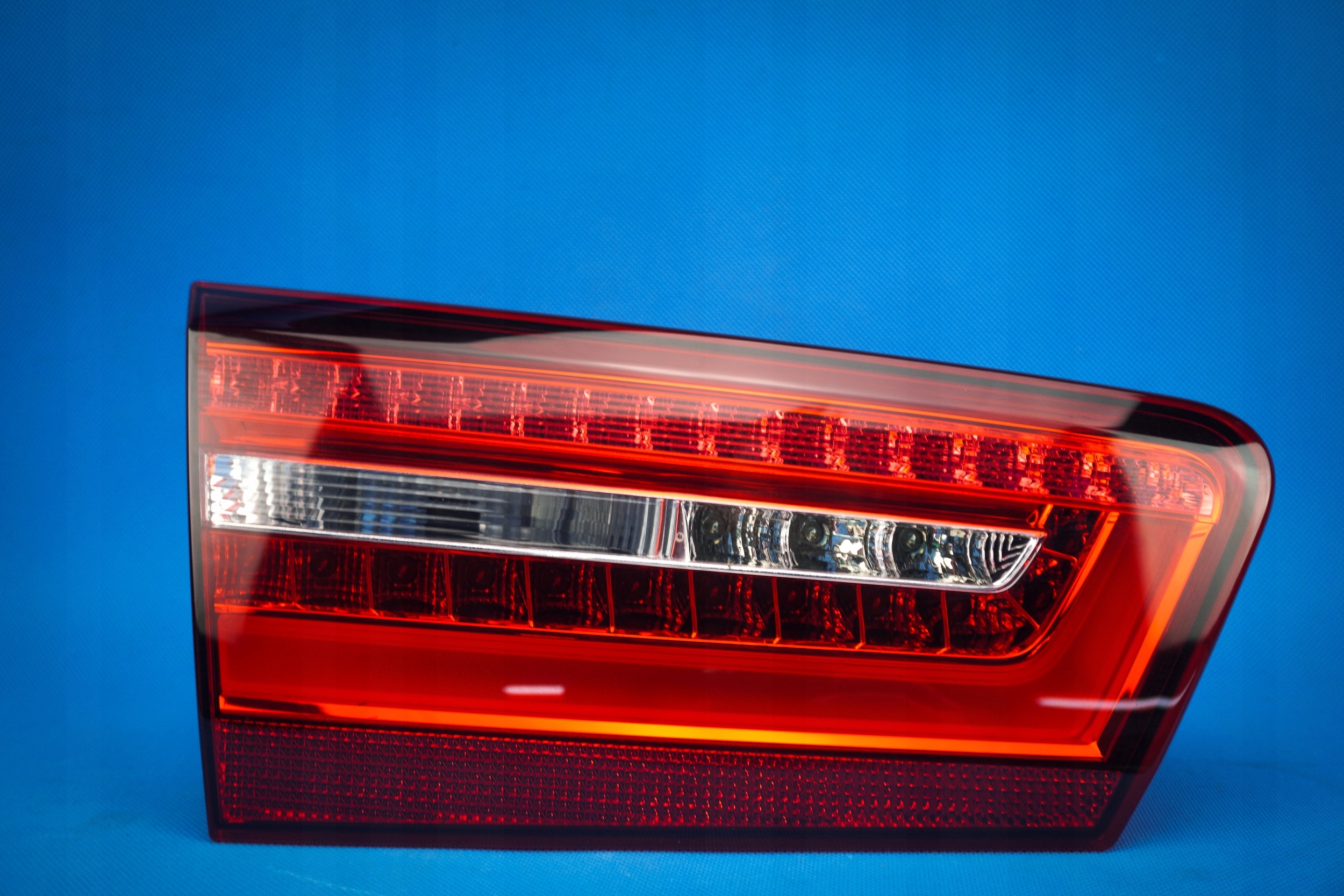 light rear left LED Audi RS6 4G 4G9945093D