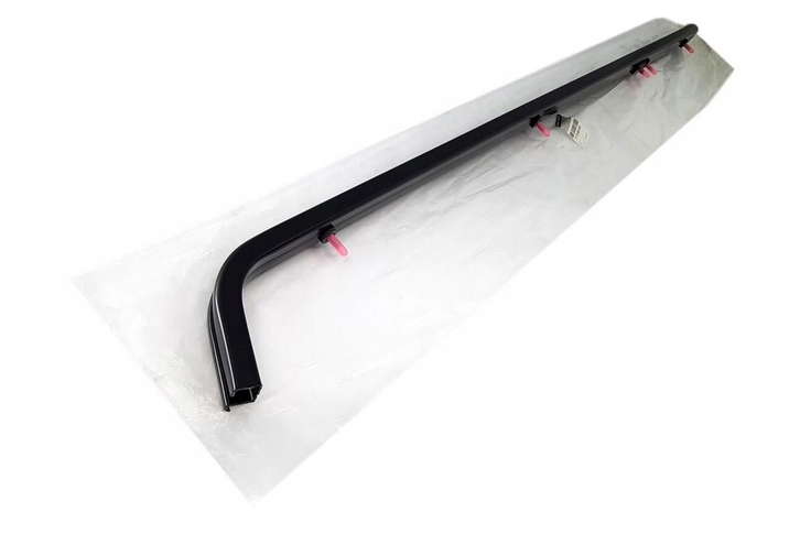 7639000Q0G - НАПРАВЛЯЮЩАЯ ДВЕРИ ПЕР. RH MASTER III MOVANO OE