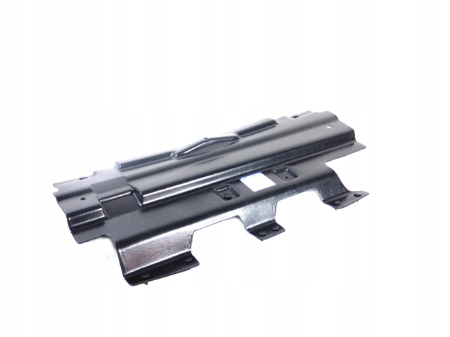 68258927AA - НИЖНЯ РЕШІТКА РАДІАТОРА DODGE RAM 1500 REBEL 2015