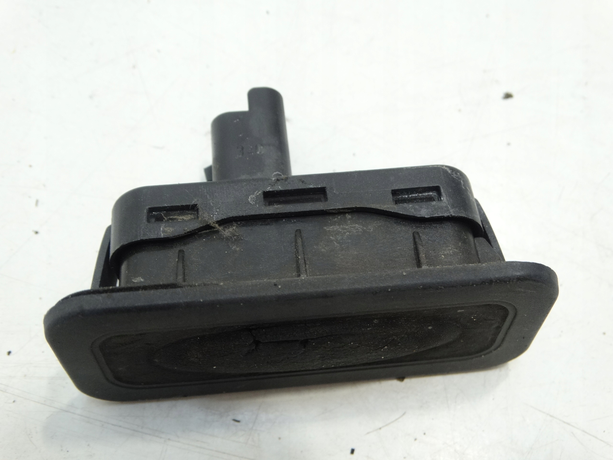 button bonnet boot RENAULT MEGANE III SCENIC III 8200076256D