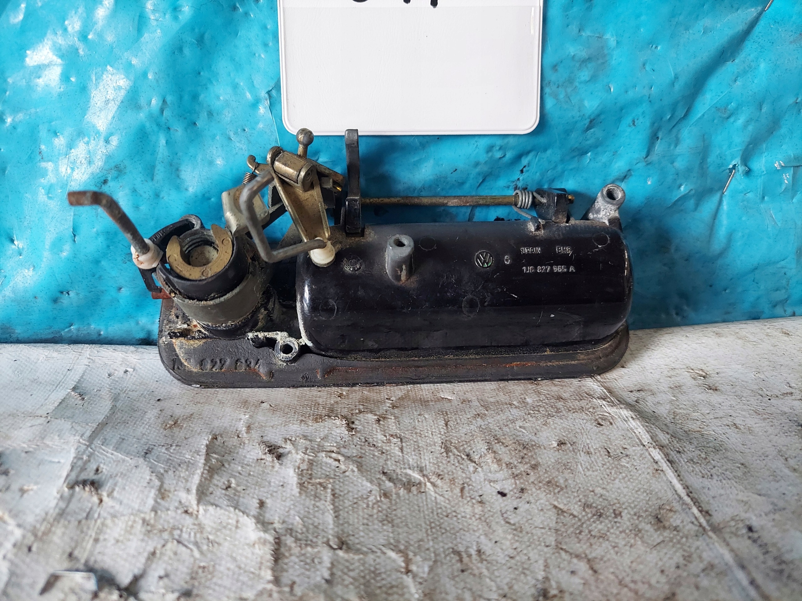 handle bonnet rear part GOLF IV 1J6827685A