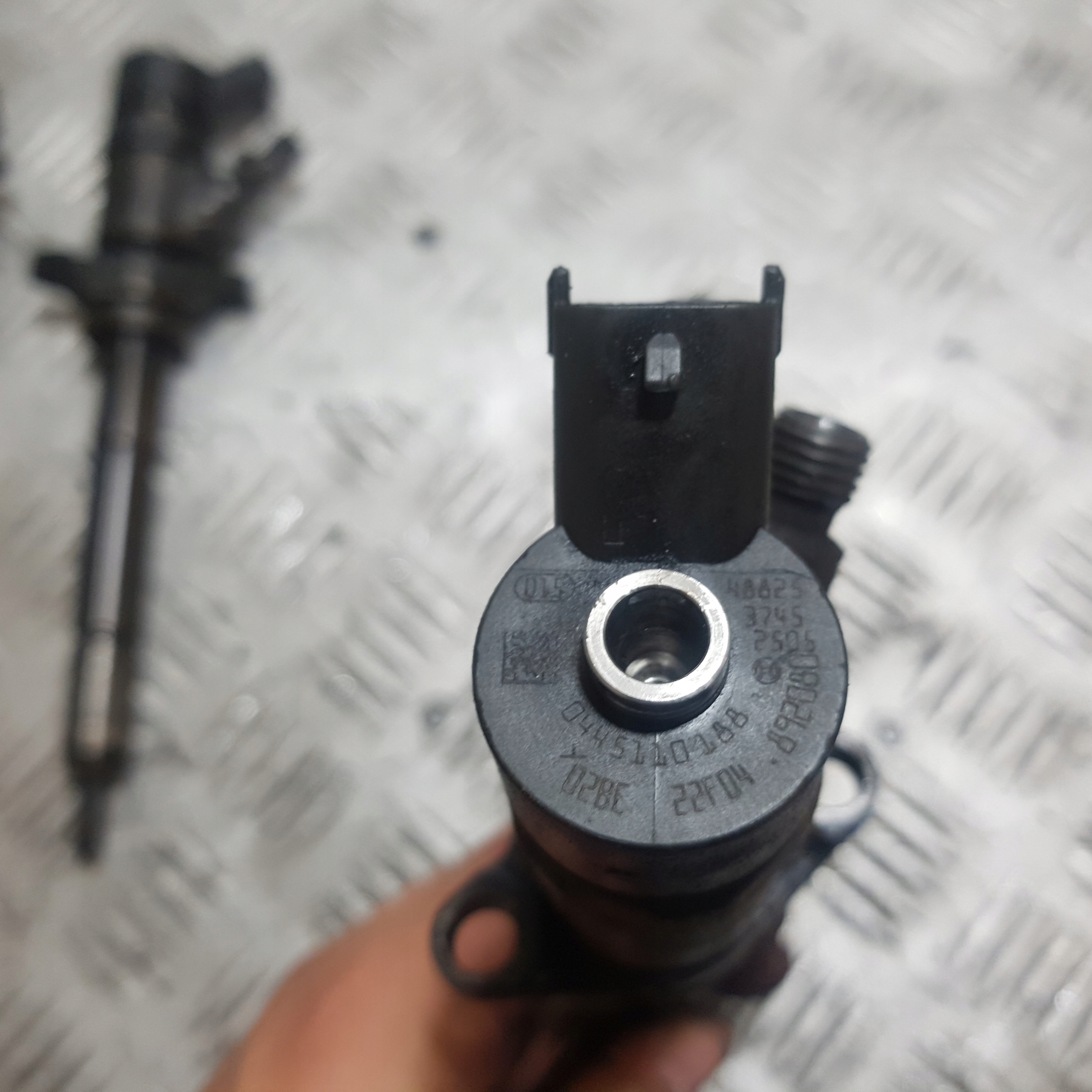 Einspritzdüse Einspritzdüse KOMPLET PEUGEOT 307 0445110188