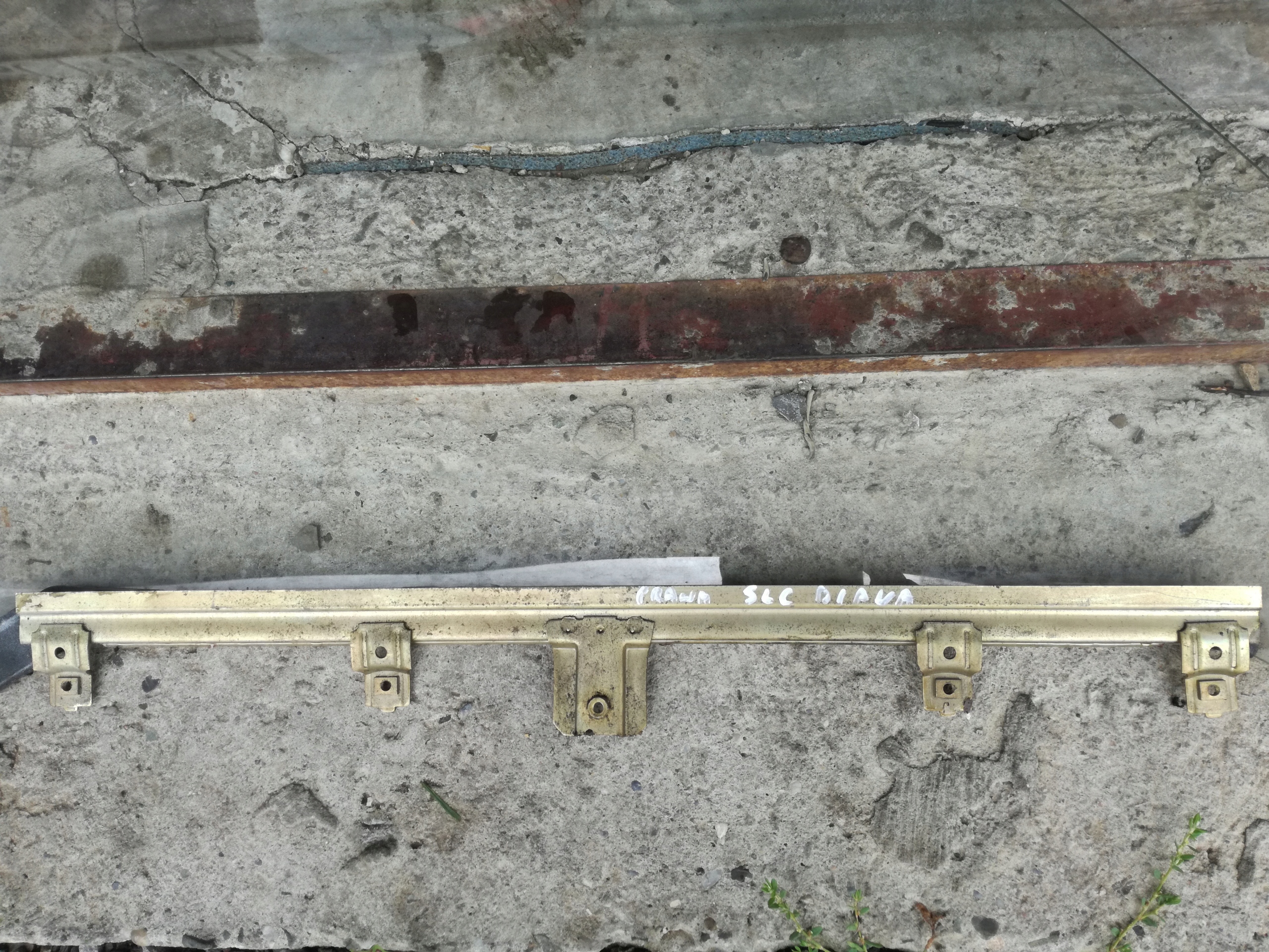 window front right MERCEDES 107 SLC 1077202818 BIAL