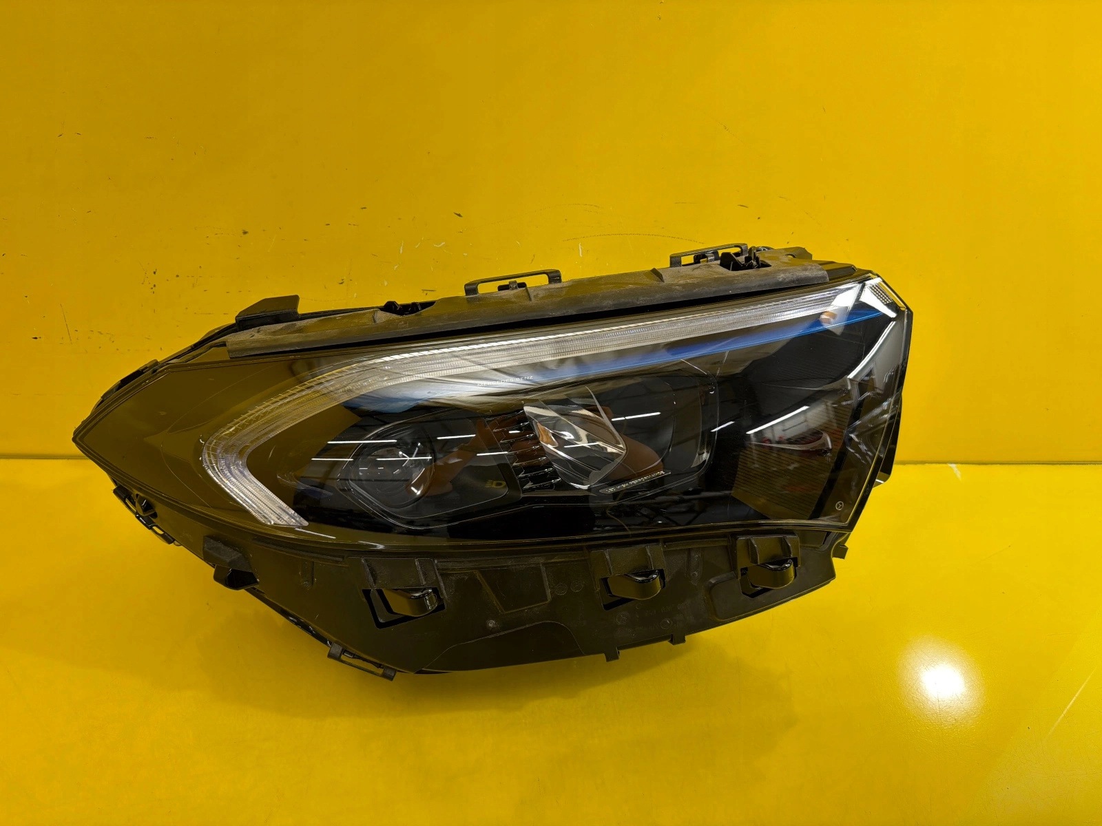 light right Mercedes EQB EQA W243 Full Led A2439069000