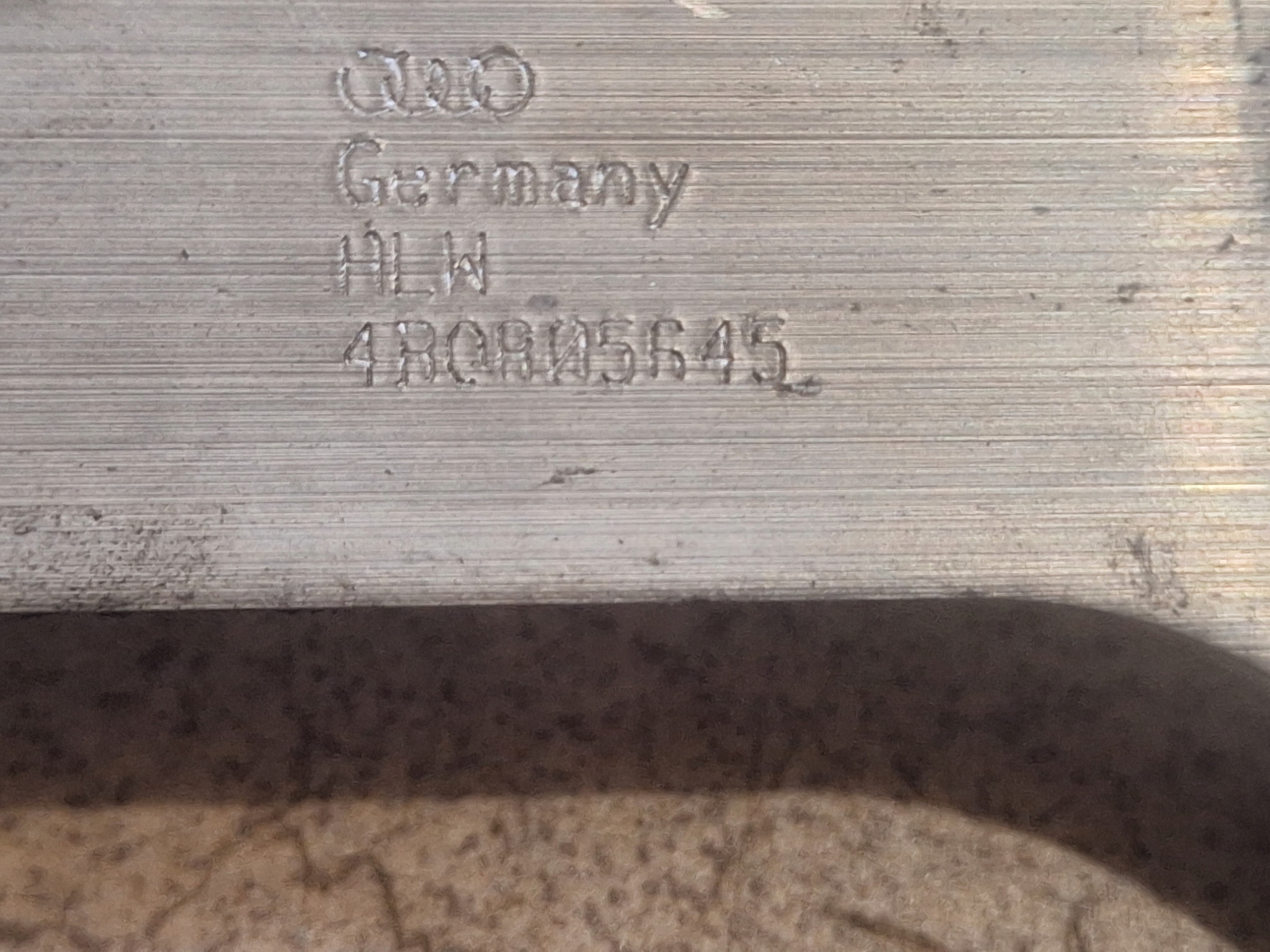 ROZPÓRKA KIELICHÓW WZMOCNIENIE AUDI A6 C5 SEDAN KOMBI Wersja Europejska