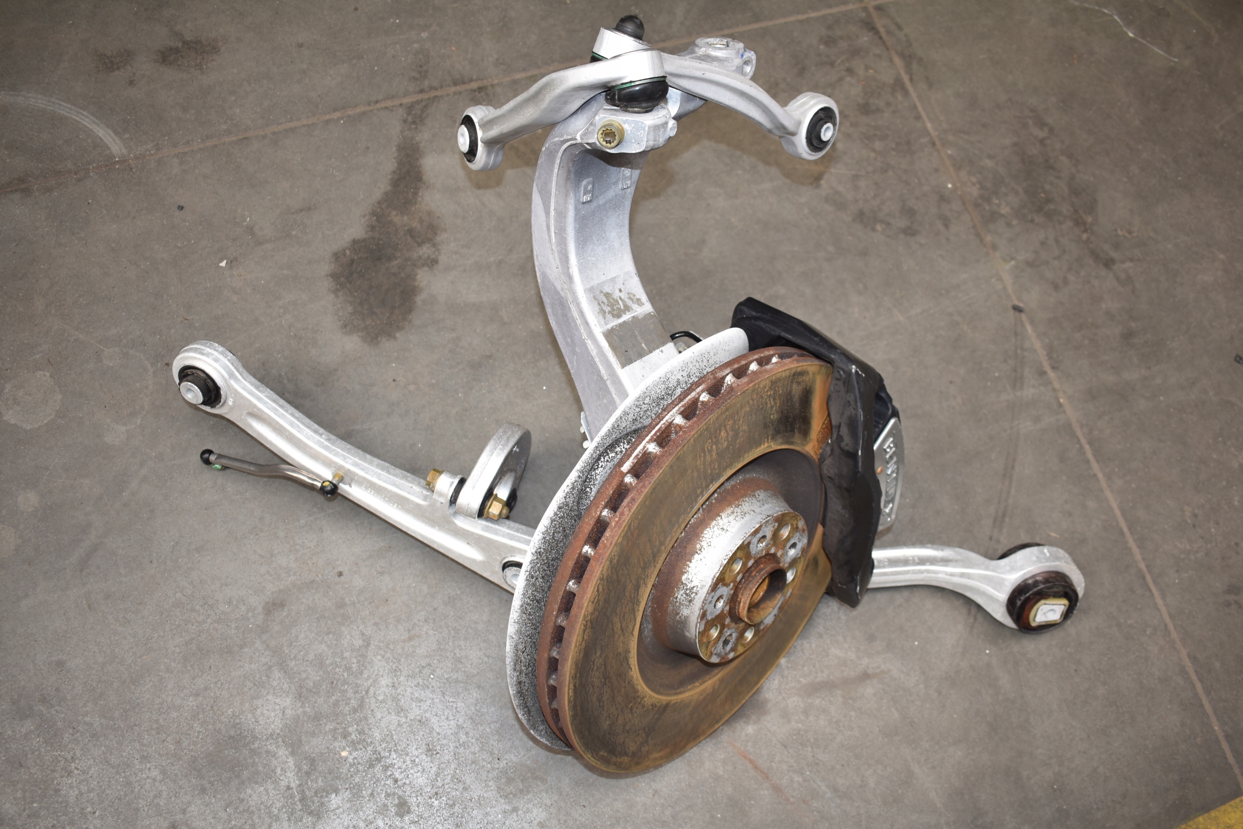 IDEALNE sususpension front front left BENTLEY FLYING SPUR 15r. 1