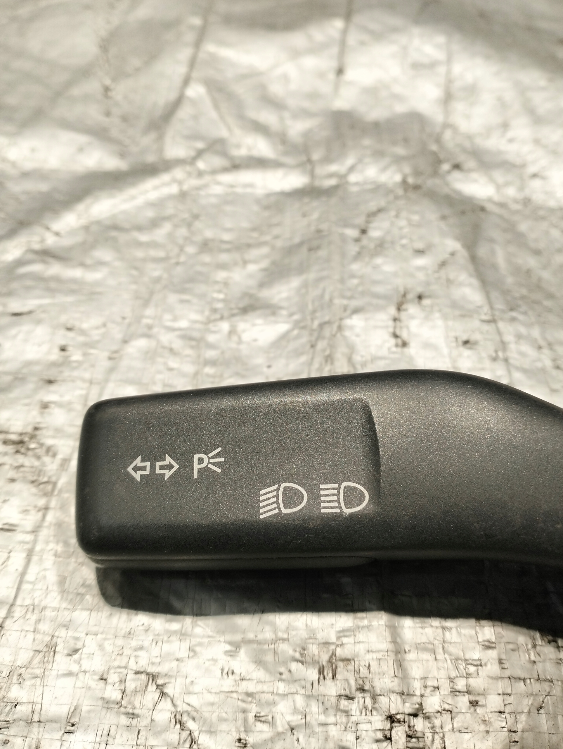 Bouton MANETKA Indicateurs de direction AUDI AE 8P OE 1K0953513