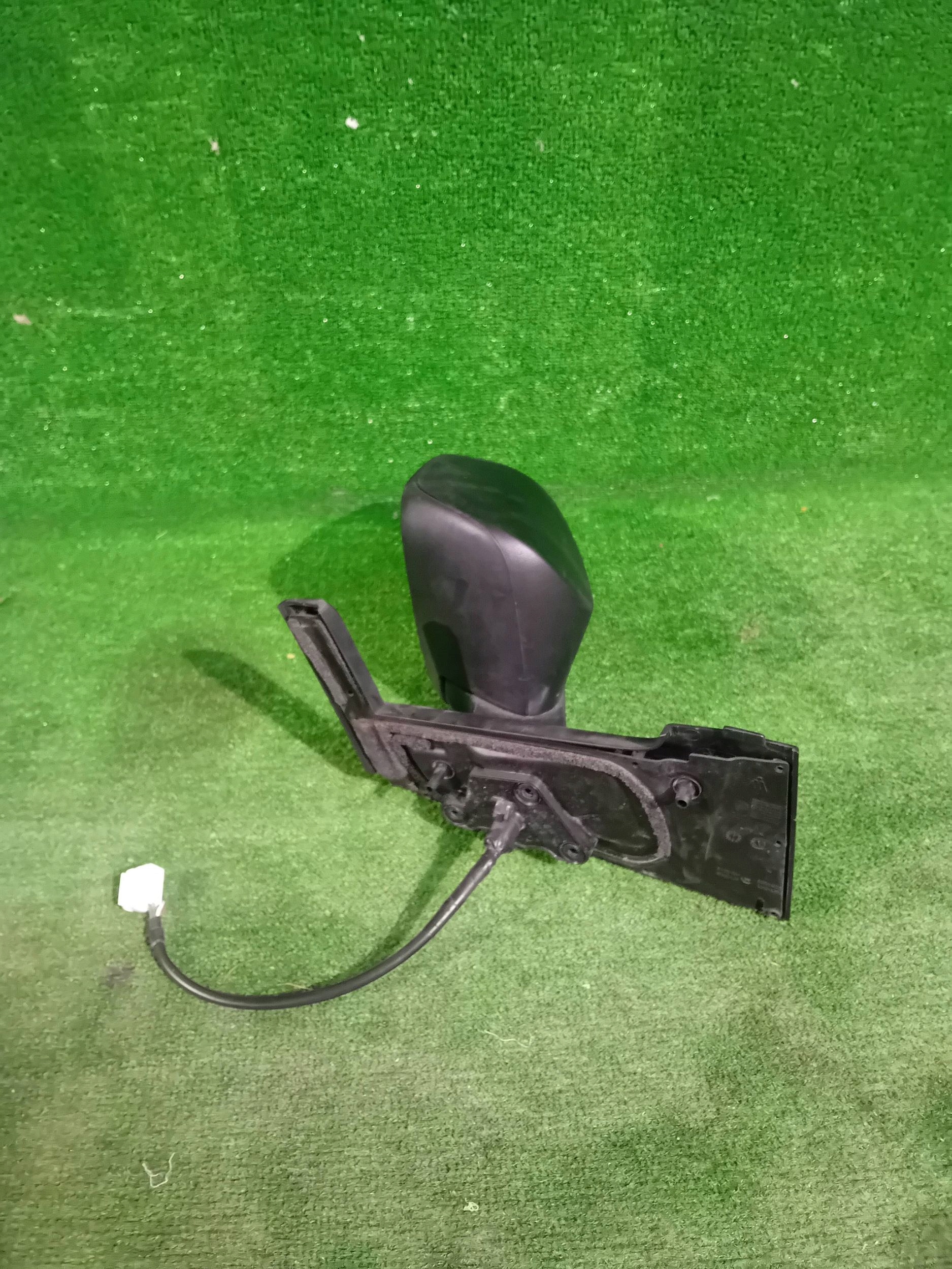 mirror left front TOYOTA YARIS III LIFT 5 PIN NR.02
