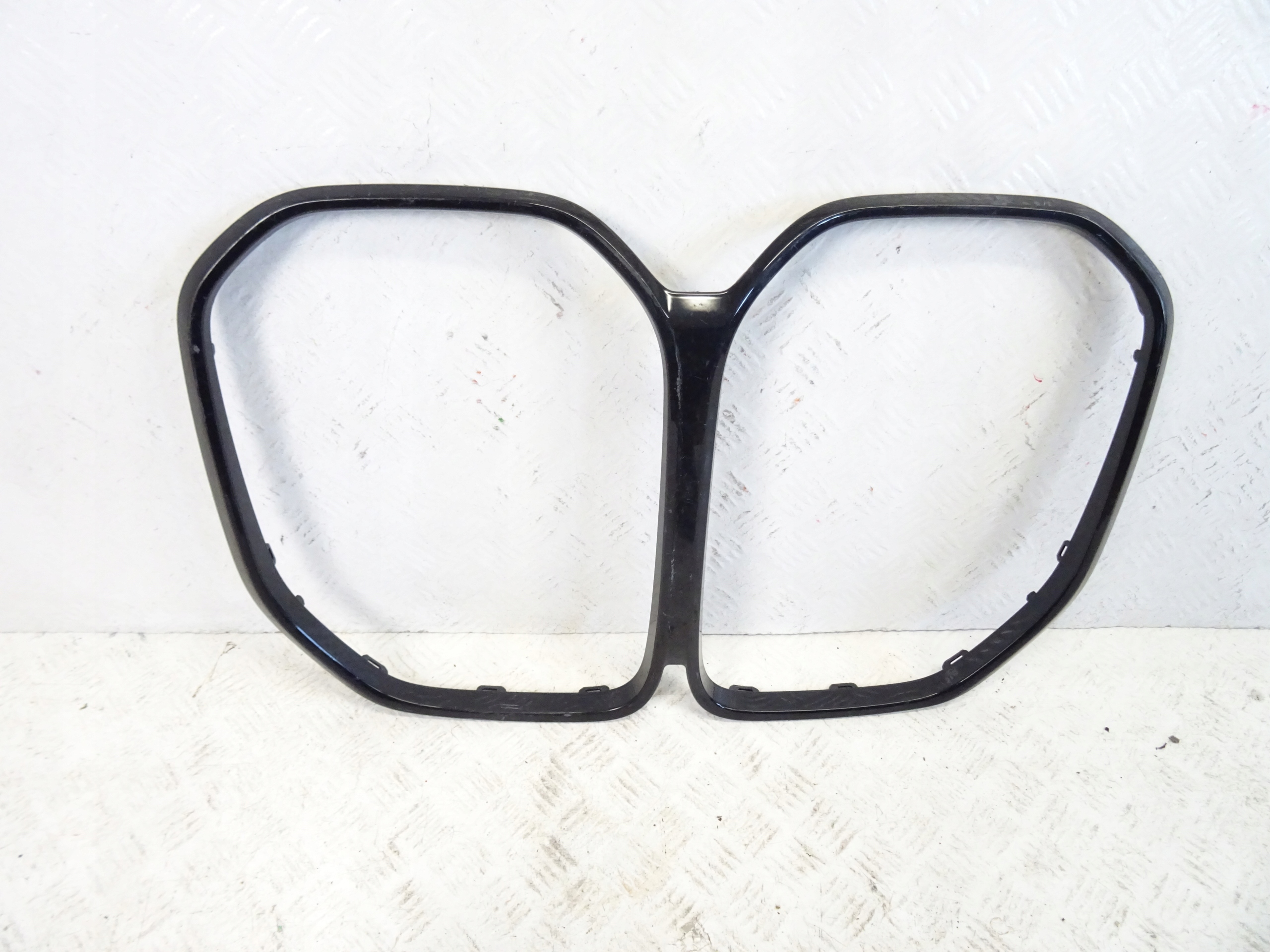 grill grille frame of a bumper front BMW 4 G22 G23 SHADOW LINE