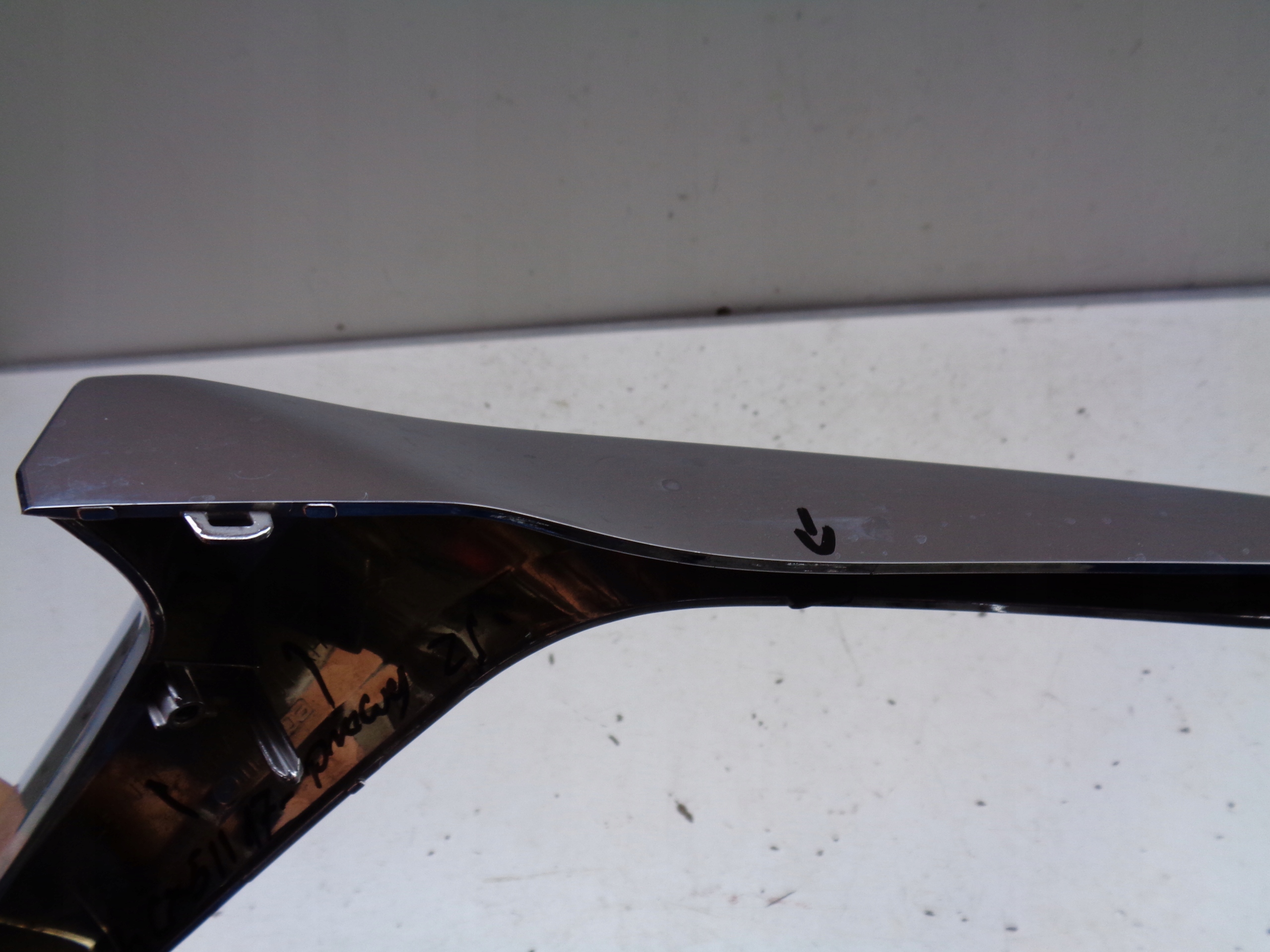 CHROM grille of a bumper right front MAZDA CX5 II 17